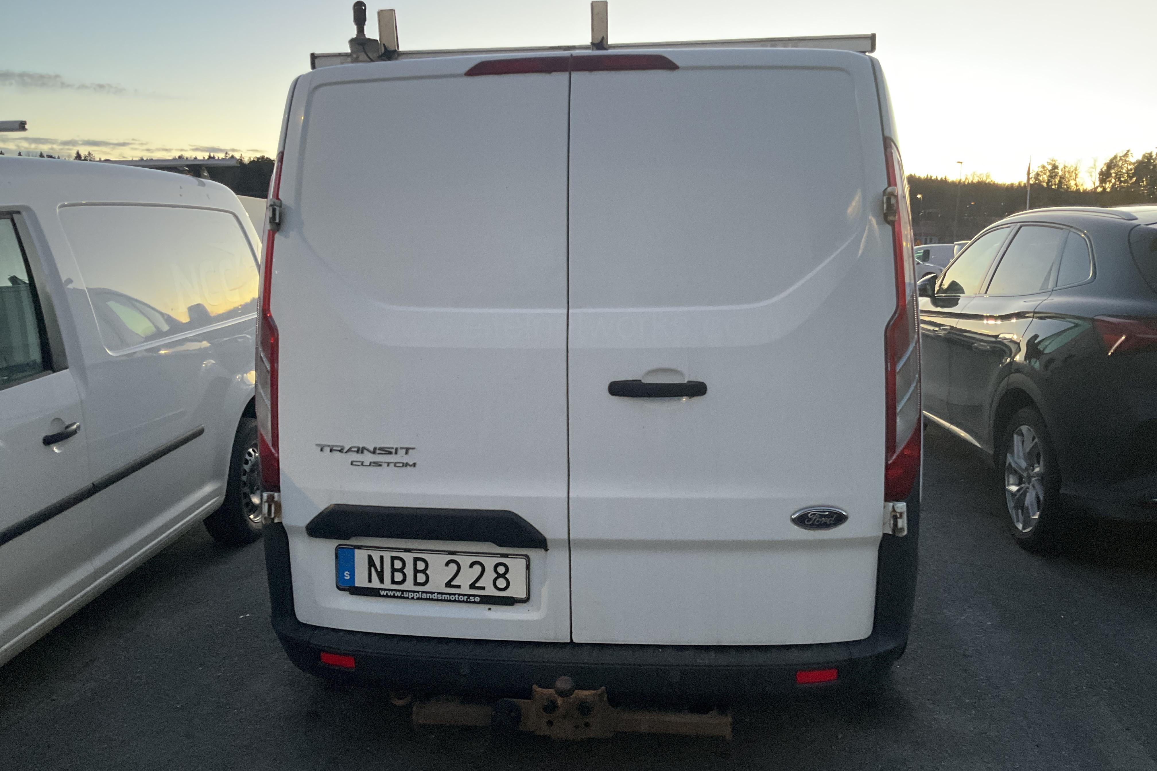 Ford Transit Custom 290 (130hk) - 210 050 km - Manualna - biały - 2016