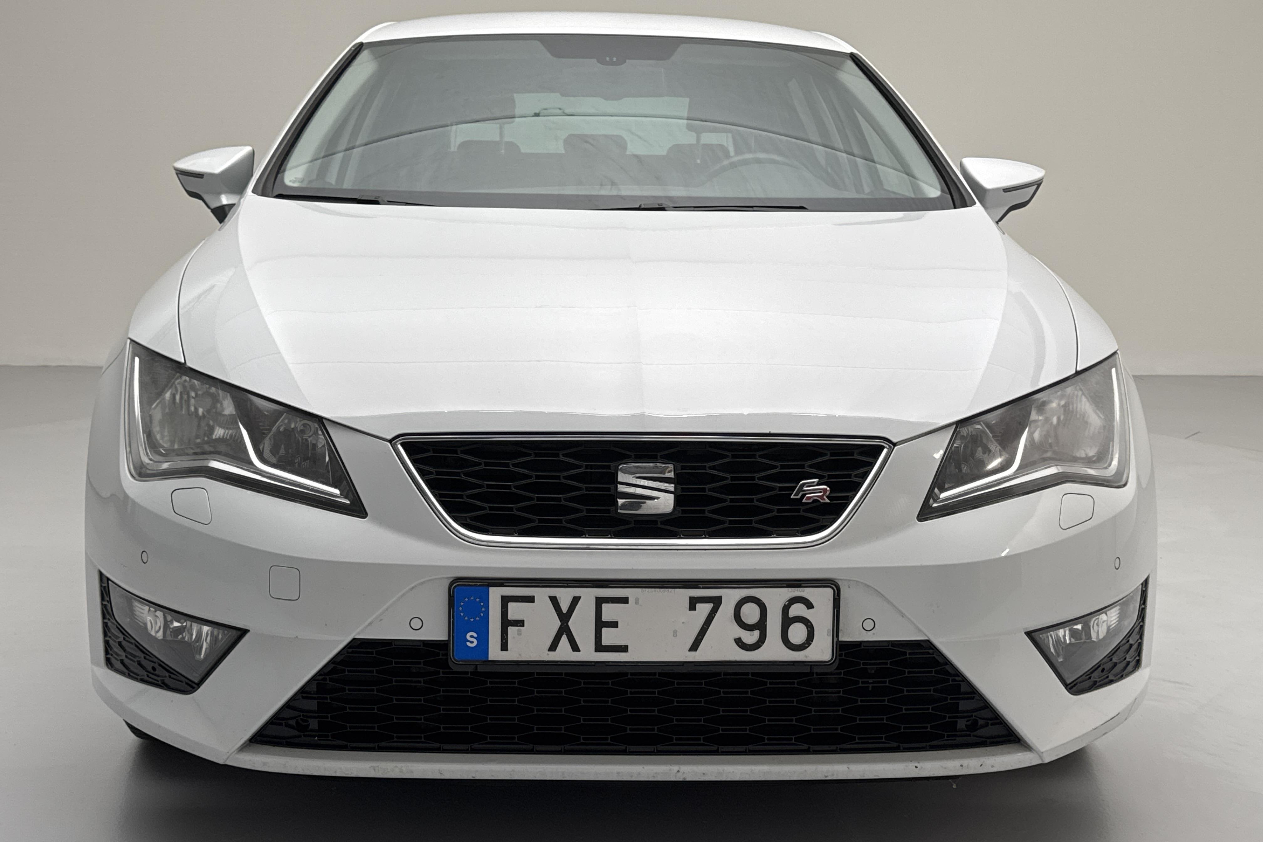 Seat Leon 1.4 TSI 5dr (140hk) - 121 030 km - Käsitsi - valge - 2013