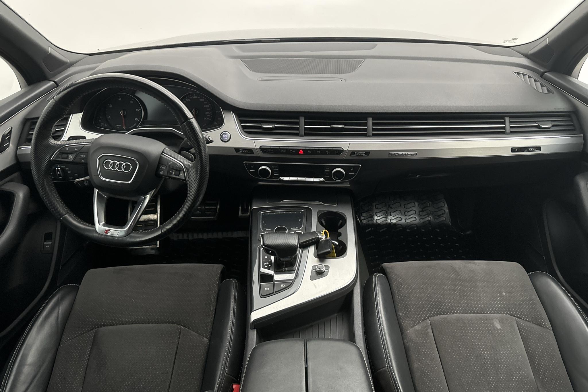 Audi Q7 3.0 TDI quattro (272hk) - 14 915 mil - Automat - svart - 2017