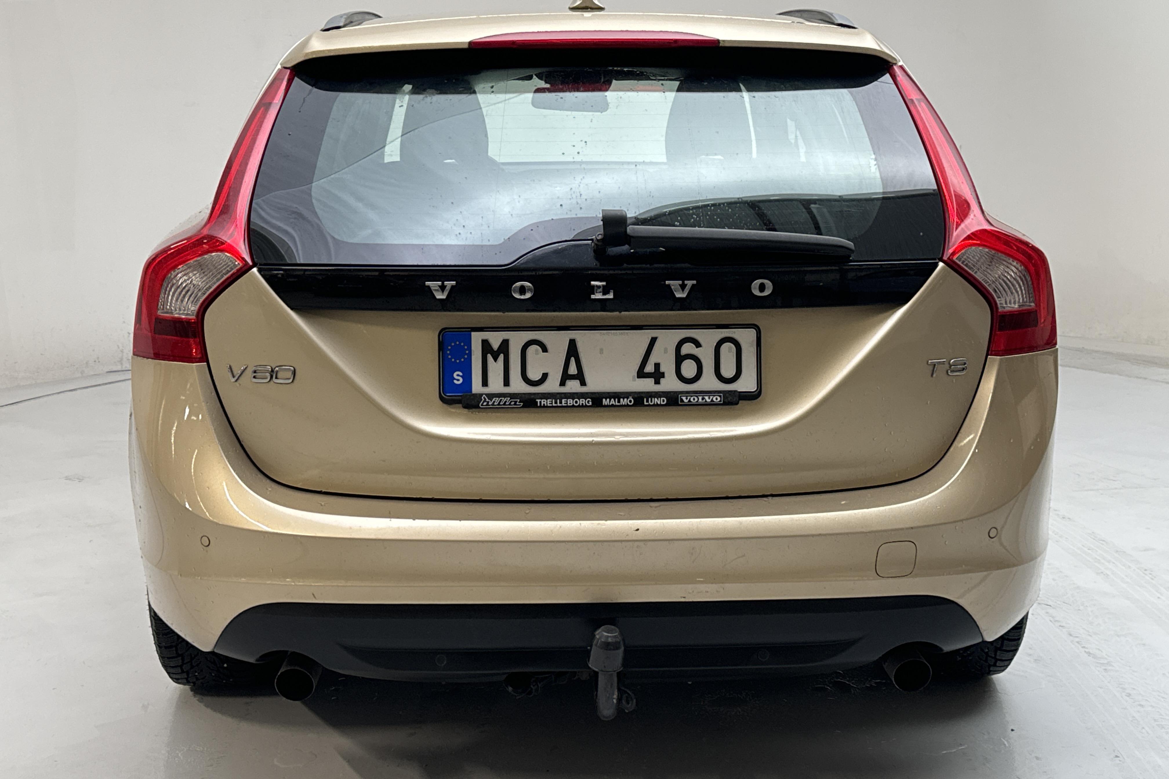 Volvo V60 T3 (150hk) - 250 720 km - Manuaalinen - Light Brown - 2012