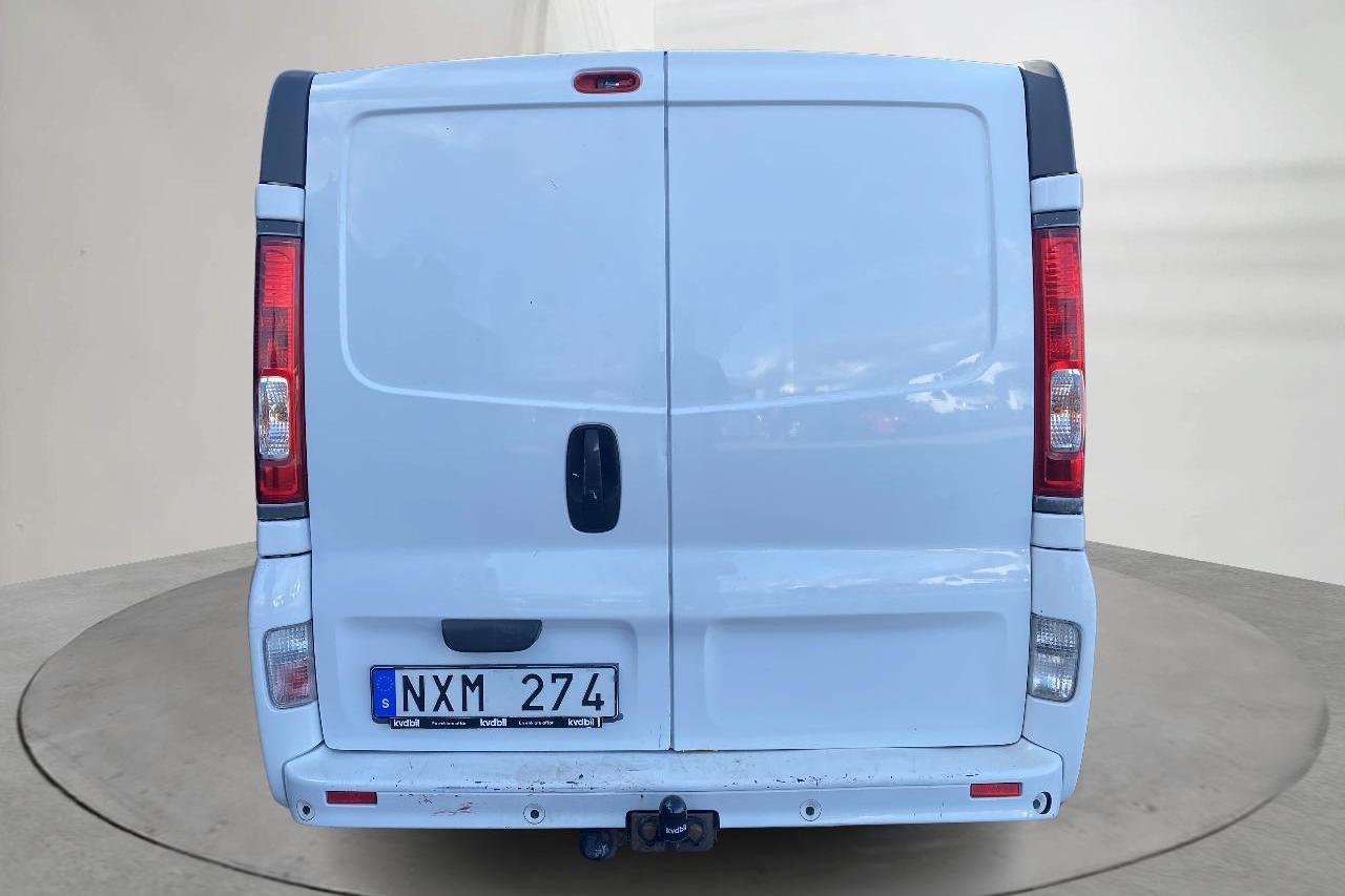 Opel Vivaro 2.0 CDTI (114hk) - 82 840 km - Käsitsi - valge - 2013