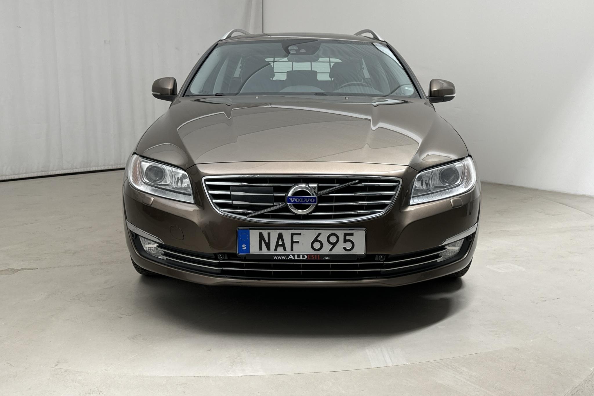 Volvo V70 II D3 (150hk) - 171 290 km - Manualna - brązowy - 2016