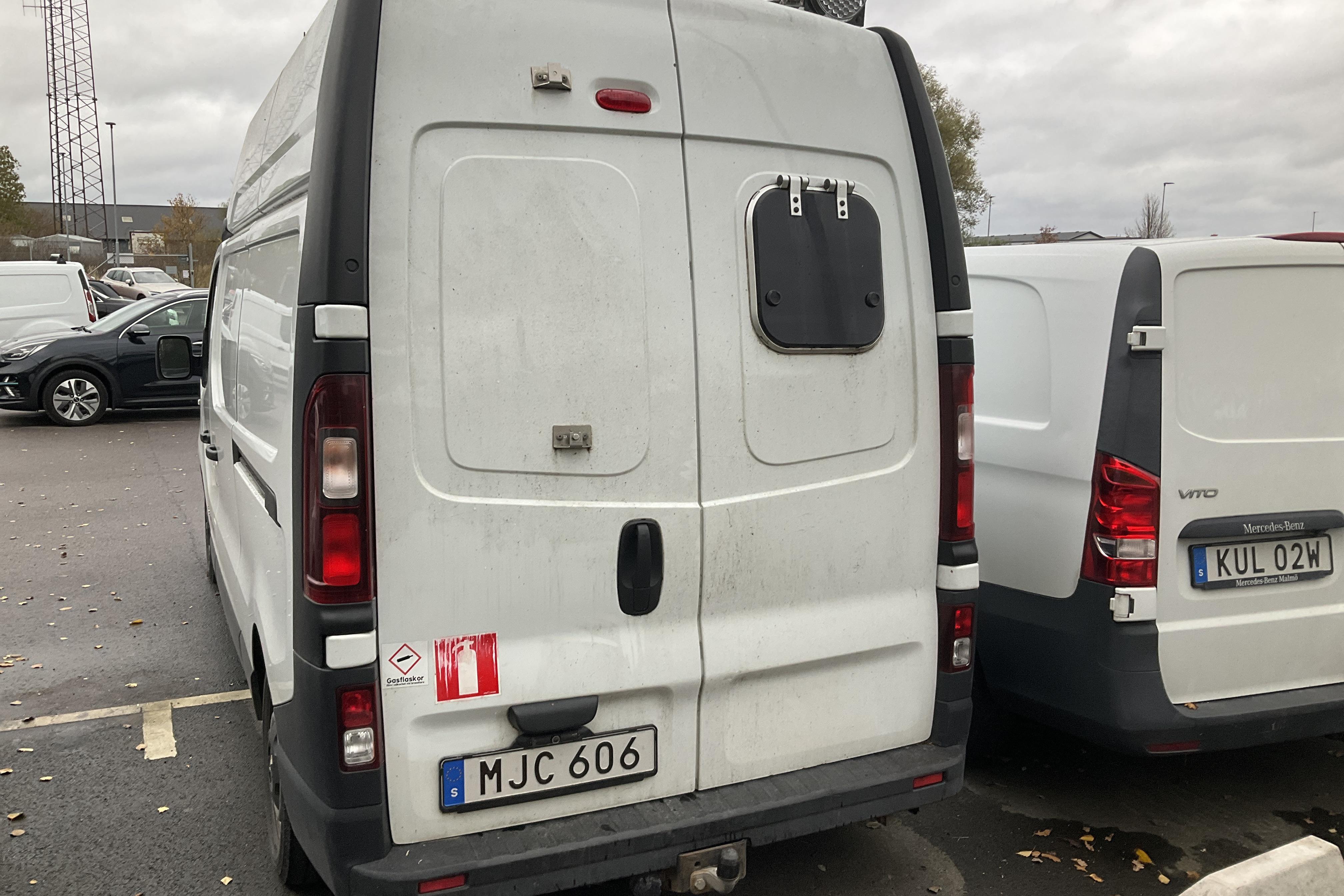 Renault Trafic 1.6 dCi Skåp (125hk) - 227 890 km - Käsitsi - valge - 2017