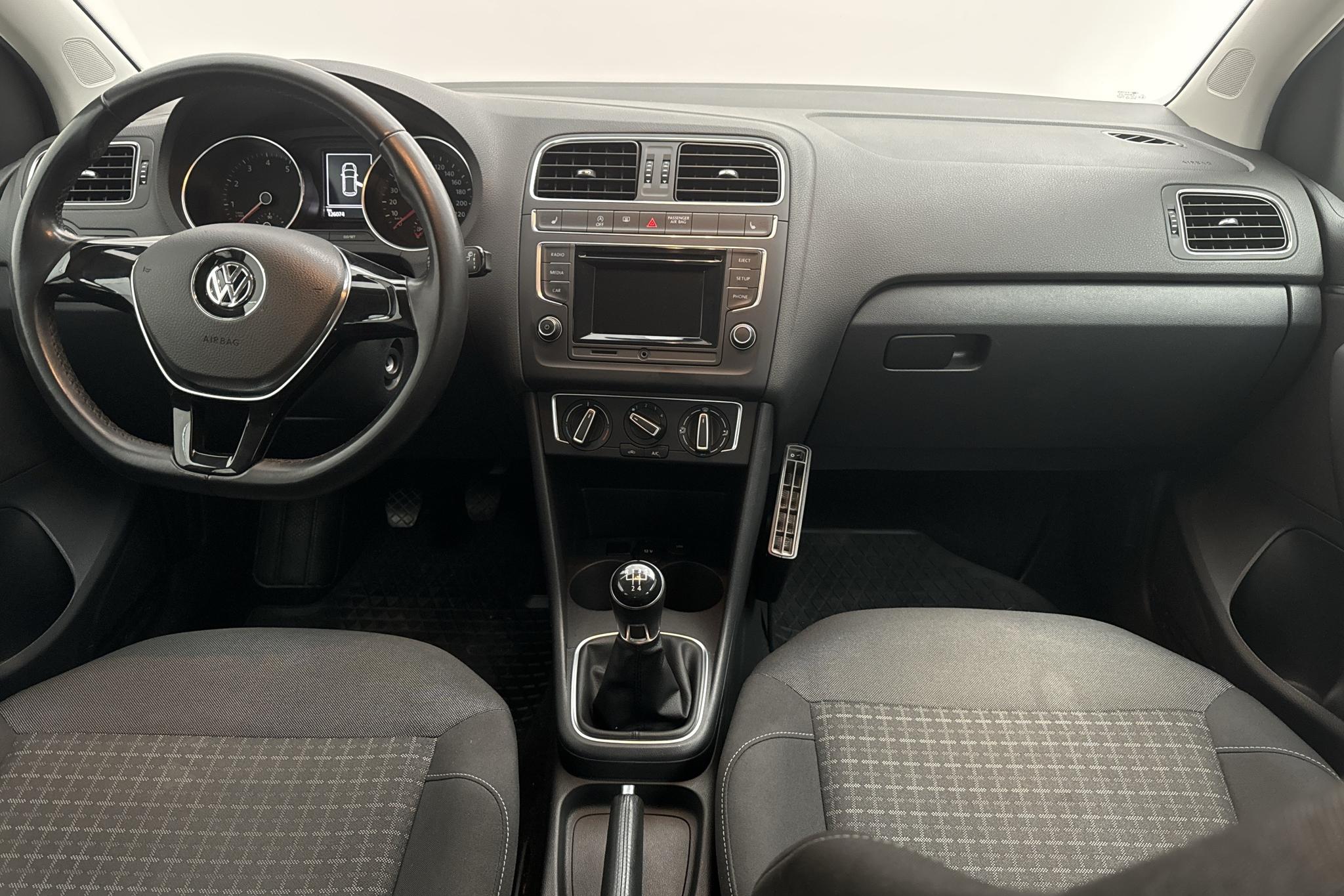 VW Polo 1.2 TSI 5dr (90hk) - 12 607 mil - Manuell - röd - 2015