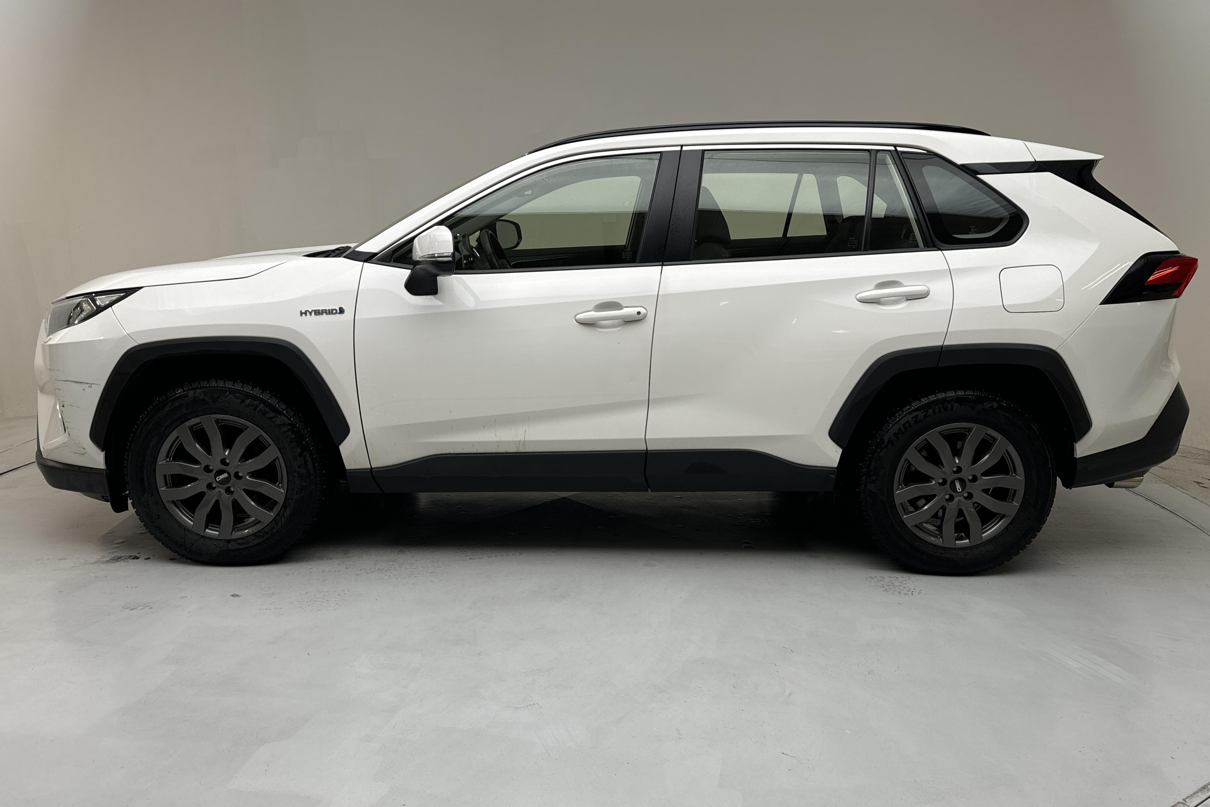 Toyota RAV4 2.5 HSD AWD (222hk) - 120 760 km - Automaattinen - valkoinen - 2021