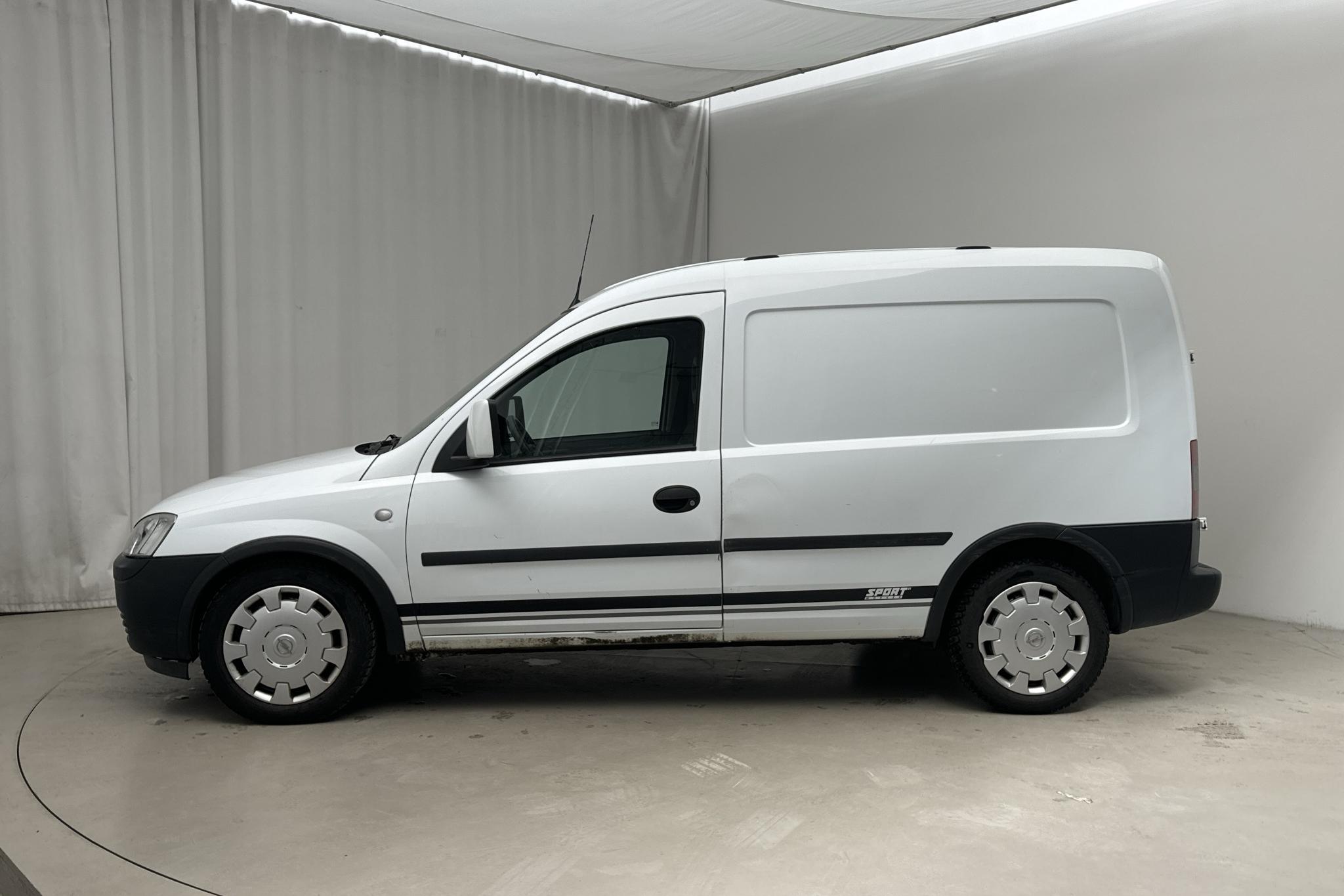 Opel Combo 1.3 CDTI Skåp (75hk) - 55 000 km - Manuaalinen - valkoinen - 2008