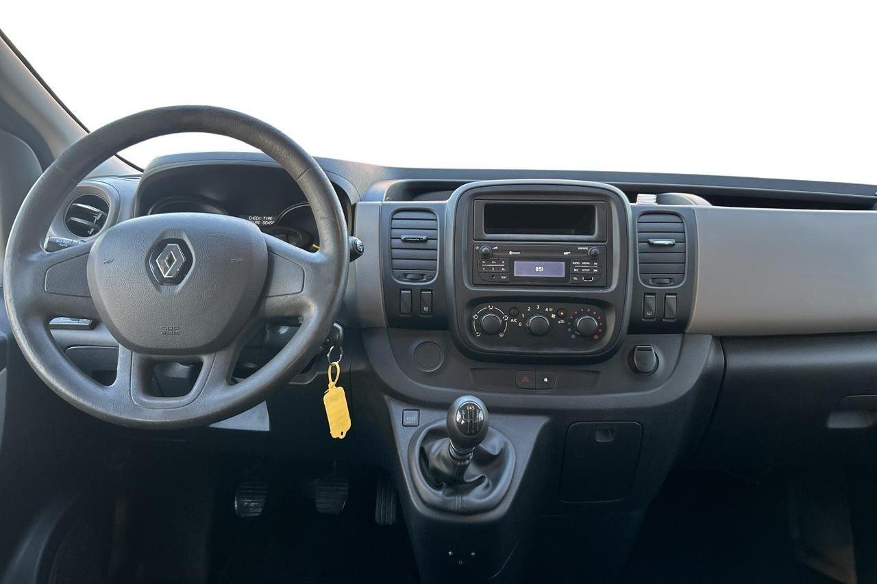 Renault Trafic Kombi 1.6 dCi (125hk) - 343 350 km - Manualna - biały - 2016