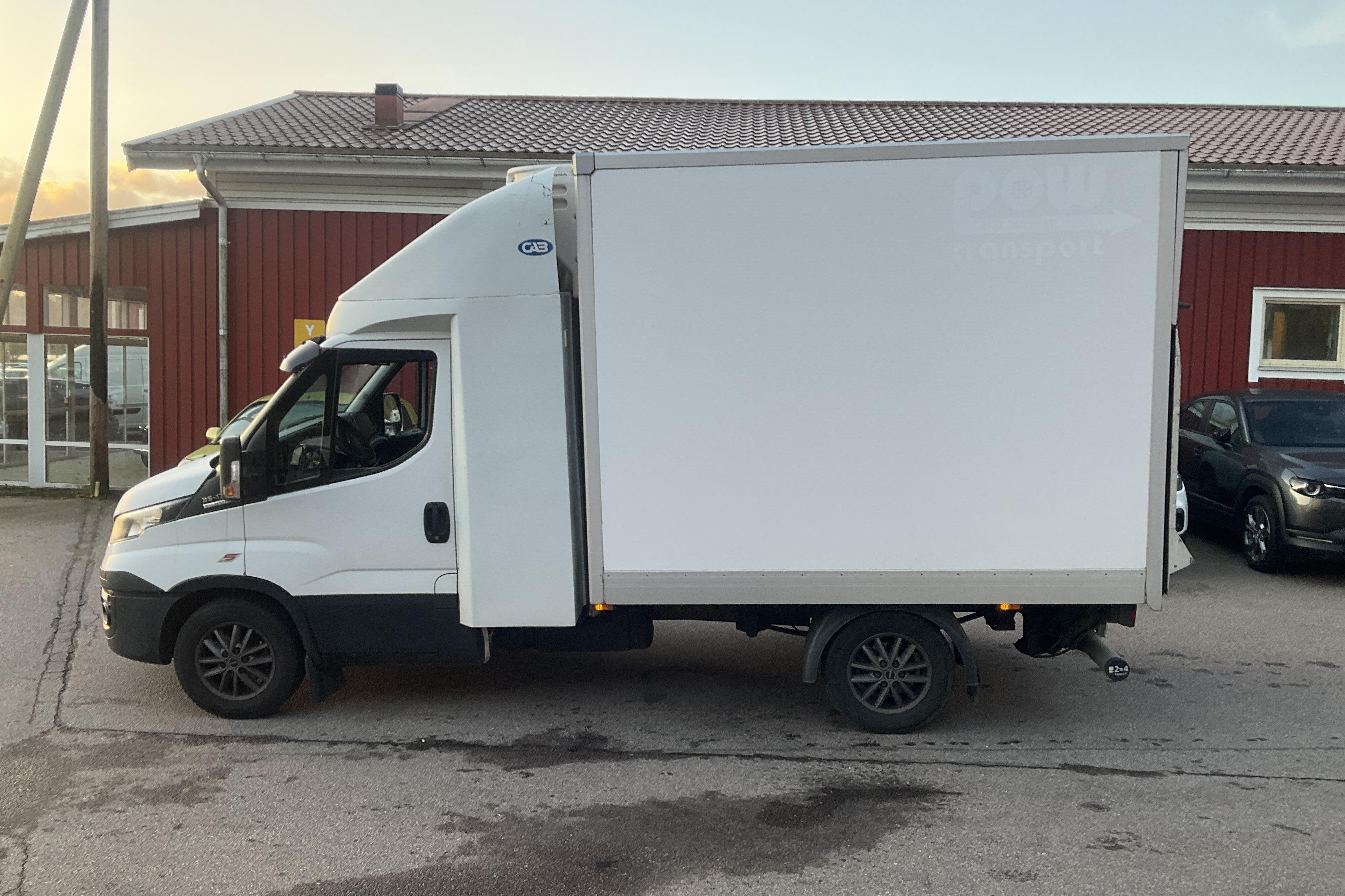 Iveco Daily 35 3.0 (170hk) - 356 050 km - Automatyczna - biały - 2016