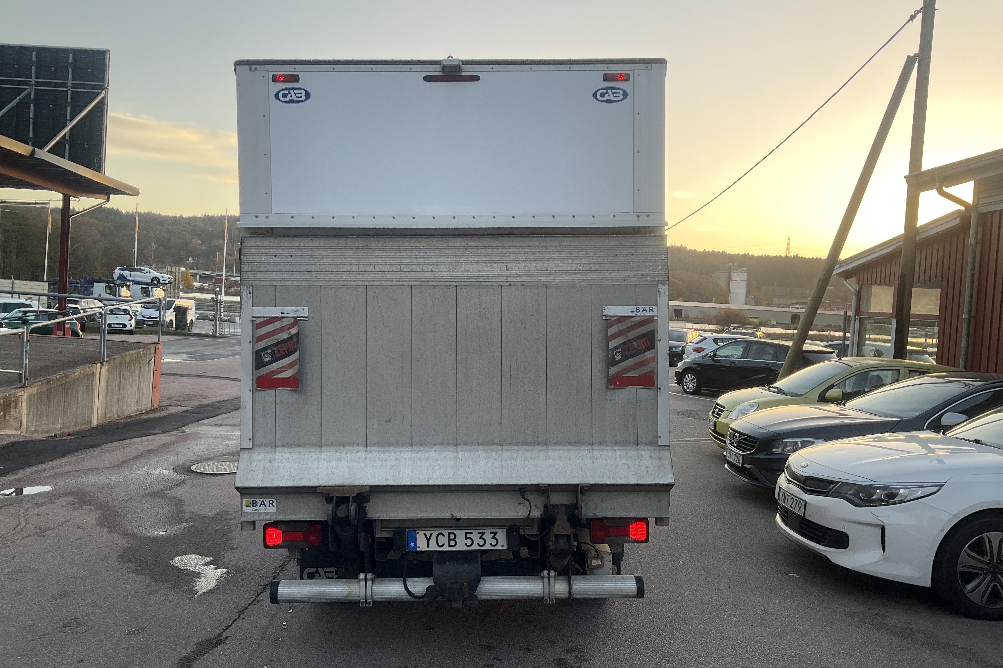 Iveco Daily 35 3.0 (170hk) - 356 050 km - Automatyczna - biały - 2016