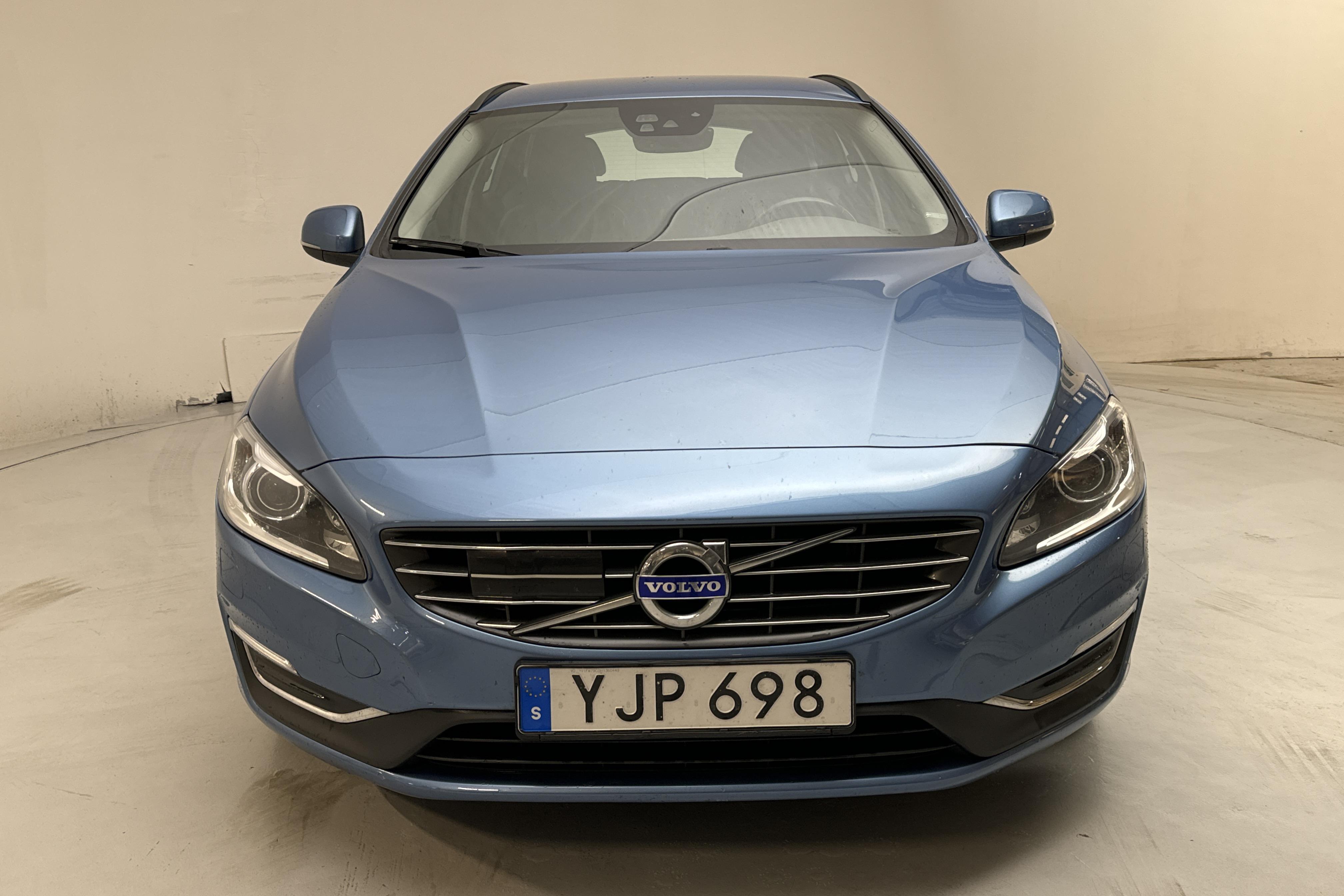 Volvo V60 D3 (150hk) - 204 420 km - Automatyczna - niebieski - 2017