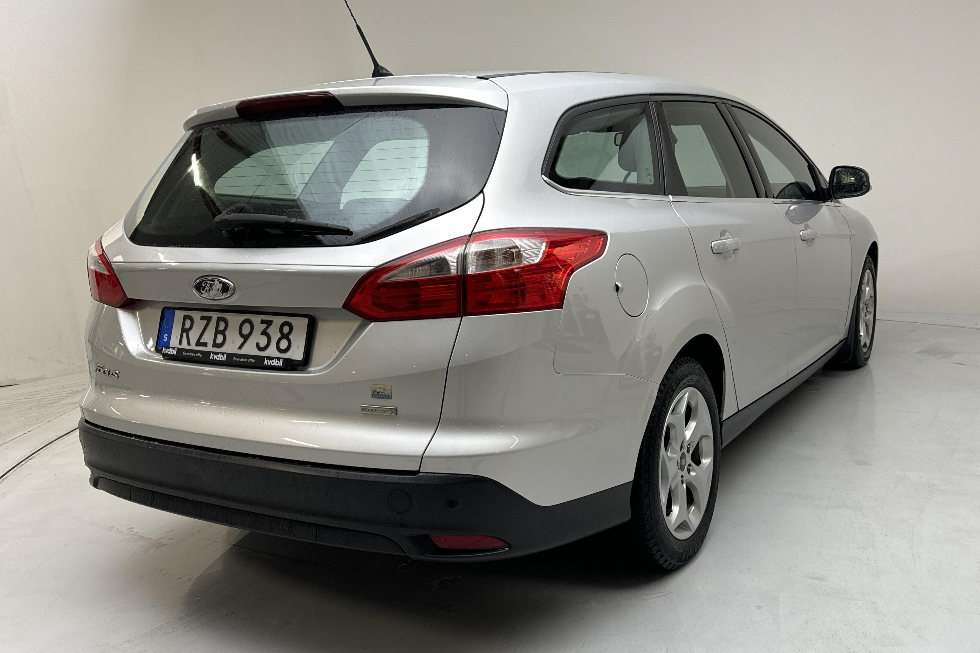 Ford Focus 1.0 EcoBoost Kombi (125hk) - 152 200 km - Käsitsi - hall - 2014