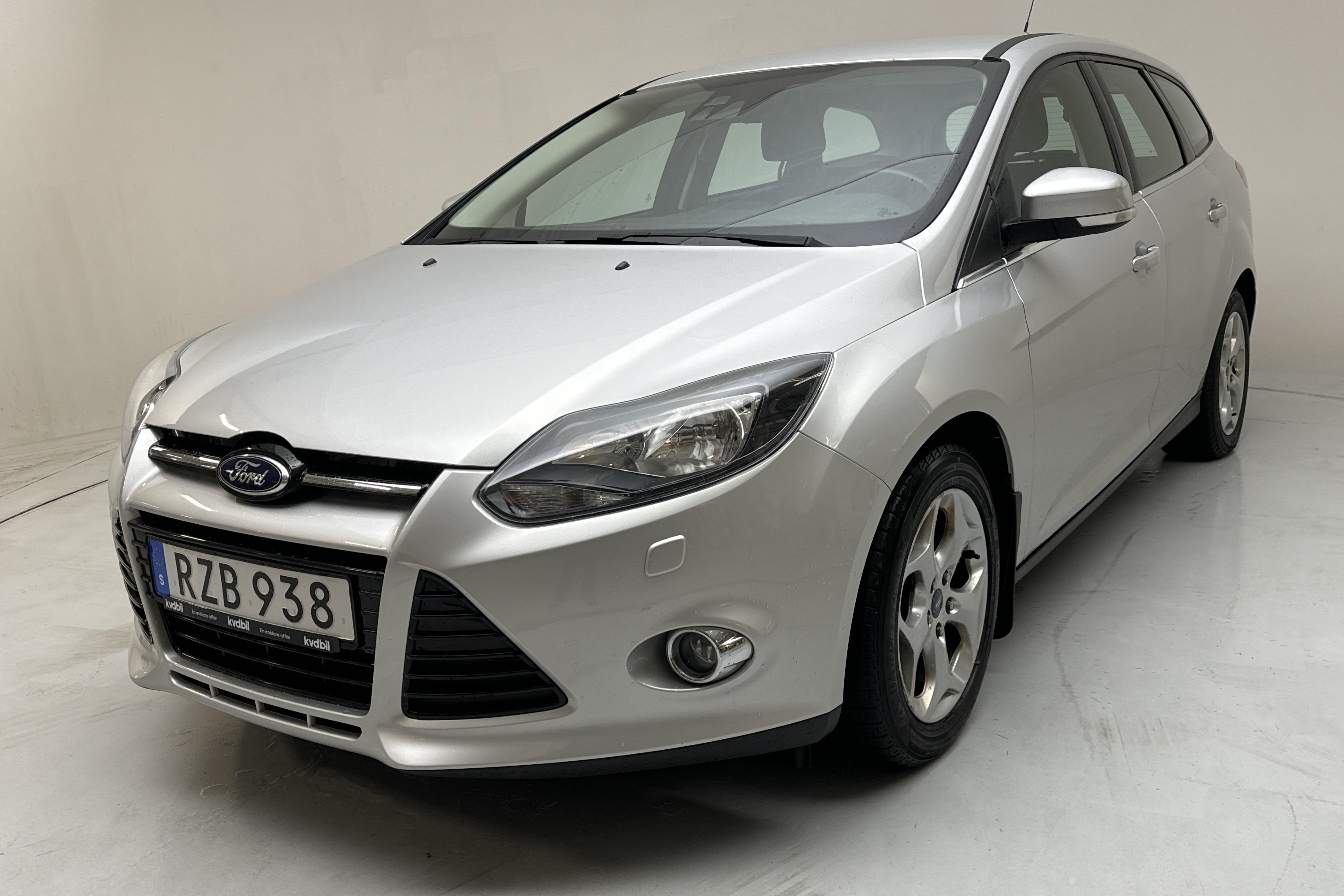 Ford Focus 1.0 EcoBoost Kombi (125hk) - 152 200 km - Käsitsi - hall - 2014