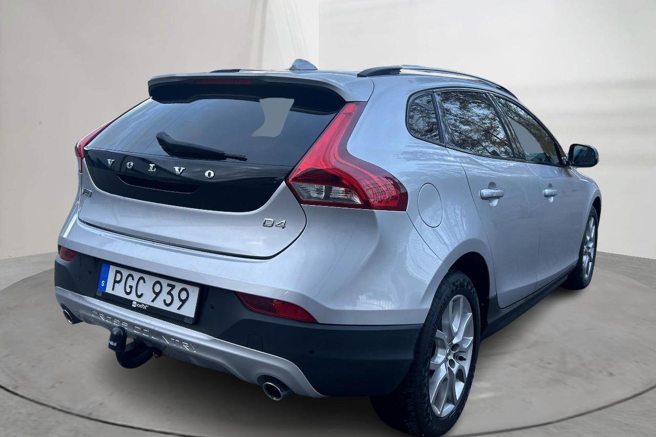 Volvo V40 Cross Country D4 (190hk) - 11 192 mil - Automat - silver - 2017