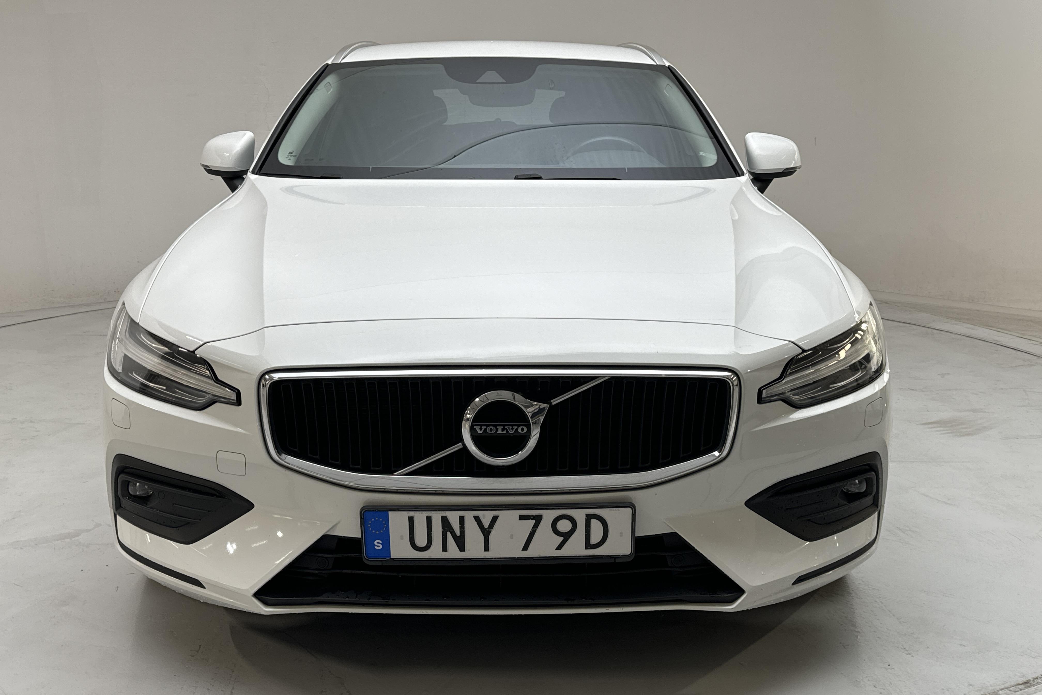 Volvo V60 D3 (150hk) - 10 999 mil - Automat - vit - 2019