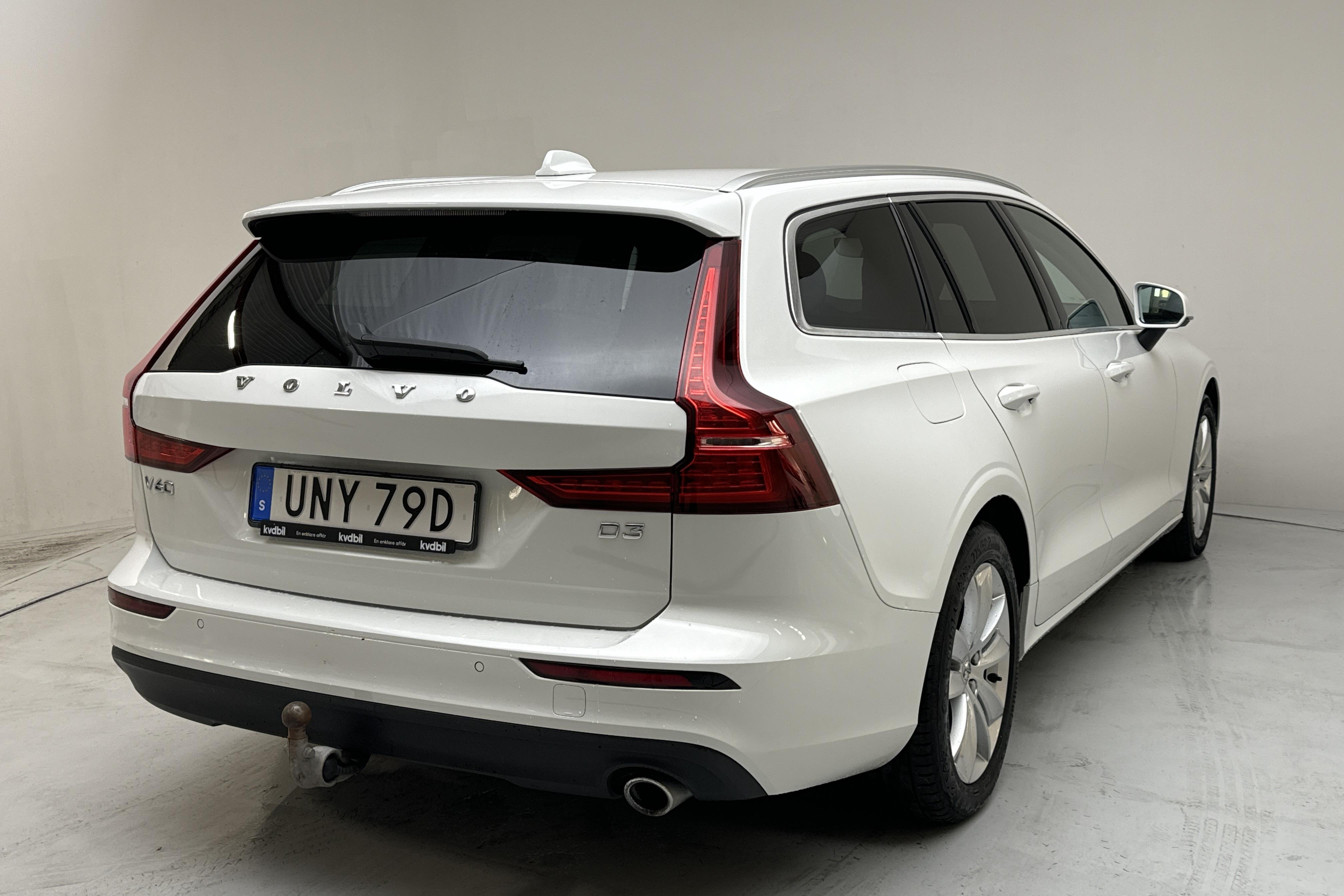 Volvo V60 D3 (150hk) - 10 999 mil - Automat - vit - 2019