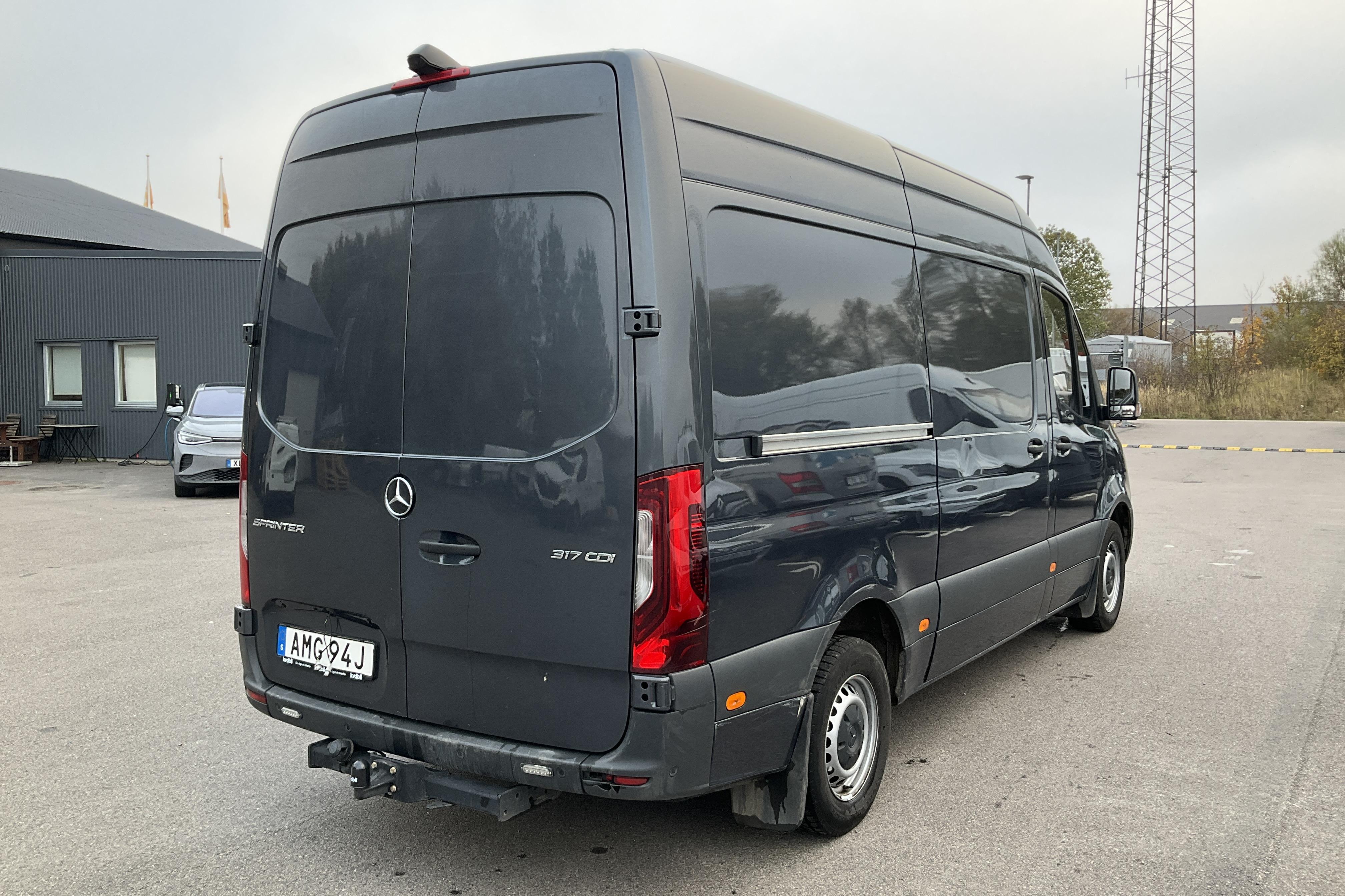 Mercedes Sprinter 317 CDI Skåp RWD (170hk) - 91 640 km - Automaatne - Dark Grey - 2022