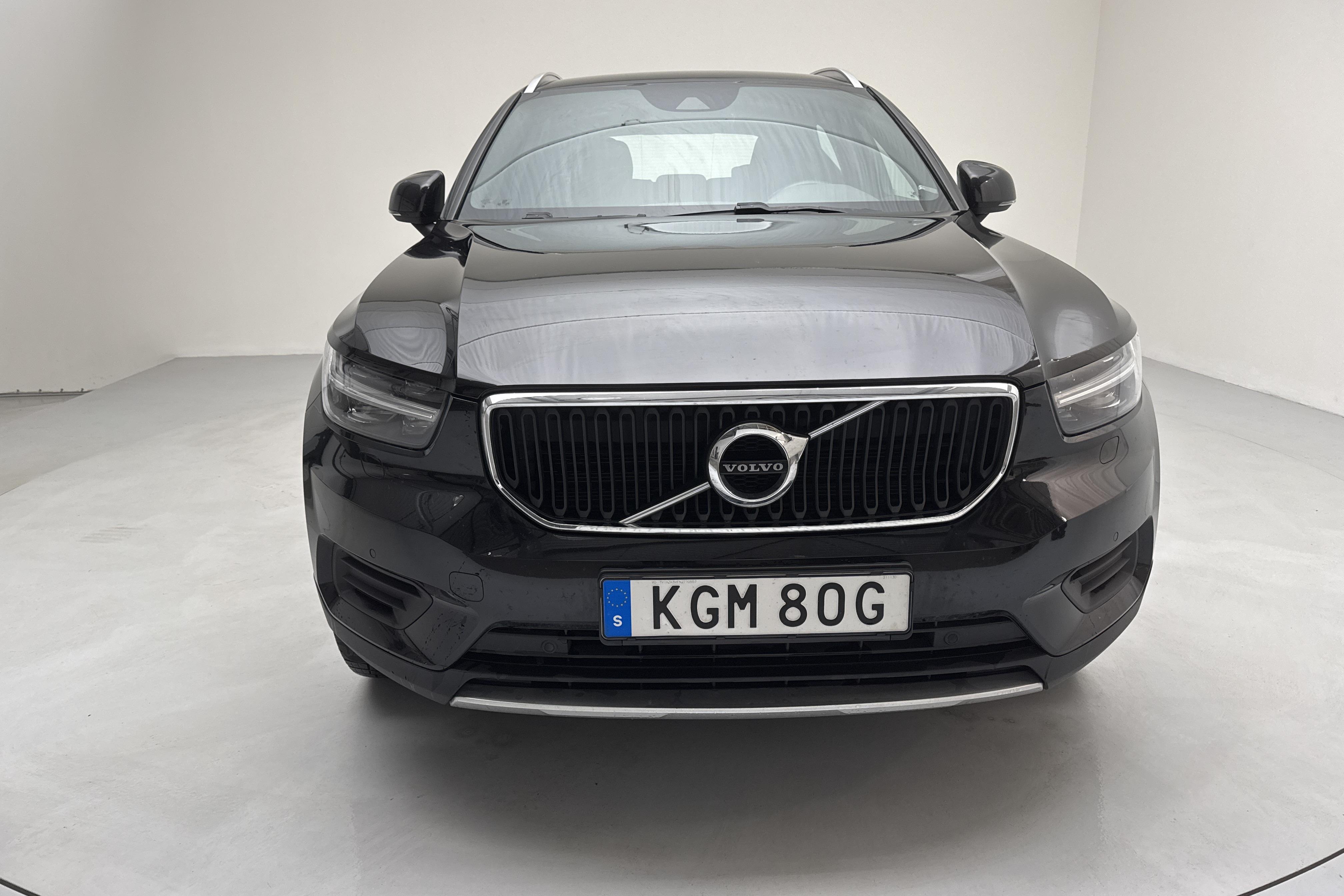 Volvo XC40 B4 2WD (197hk) - 83 030 km - Automaattinen - musta - 2022