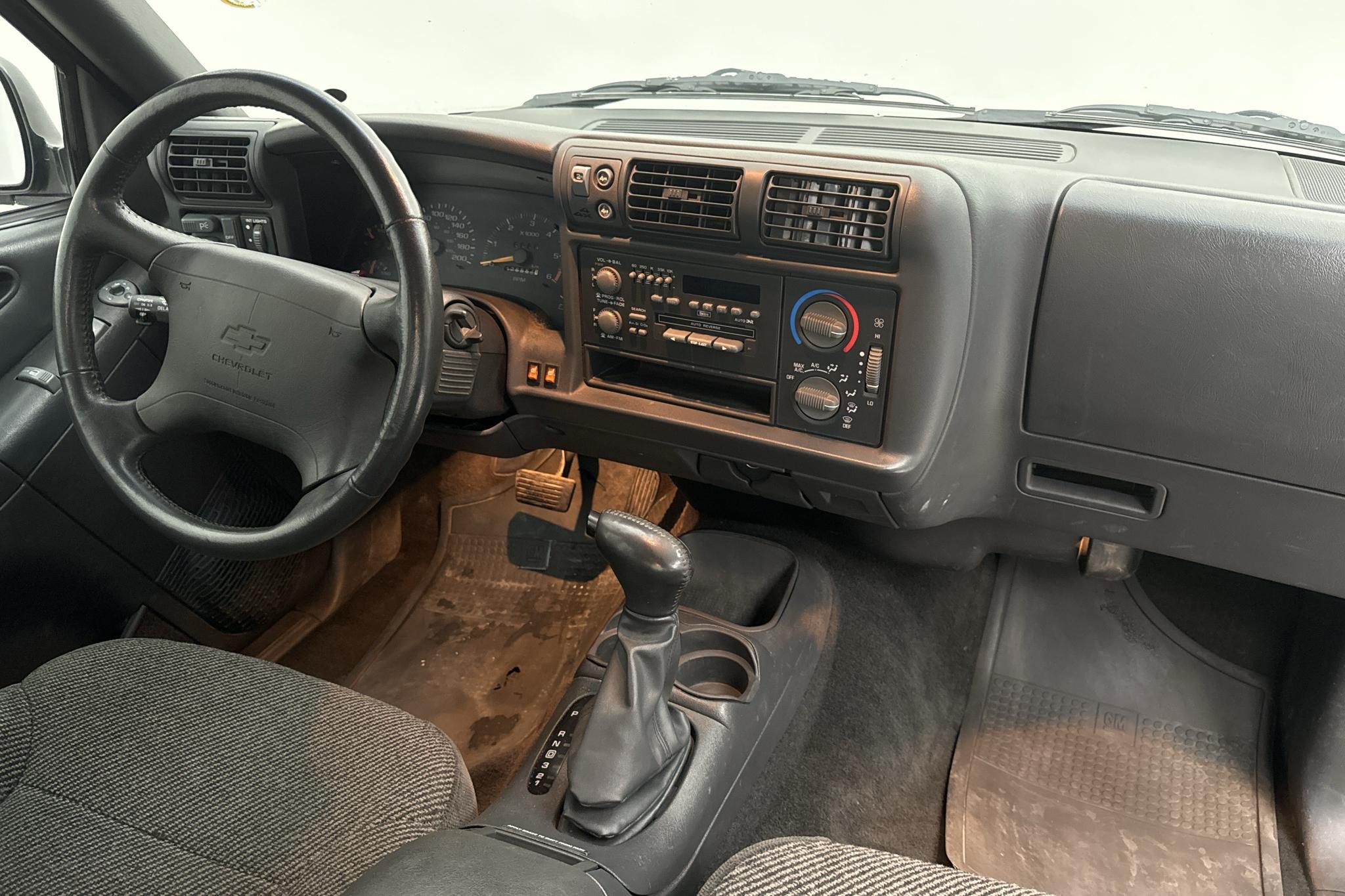 Chevrolet S10 4.3 V6 Pickup (193hk) - 17 655 mil - Automat - grön - 1997