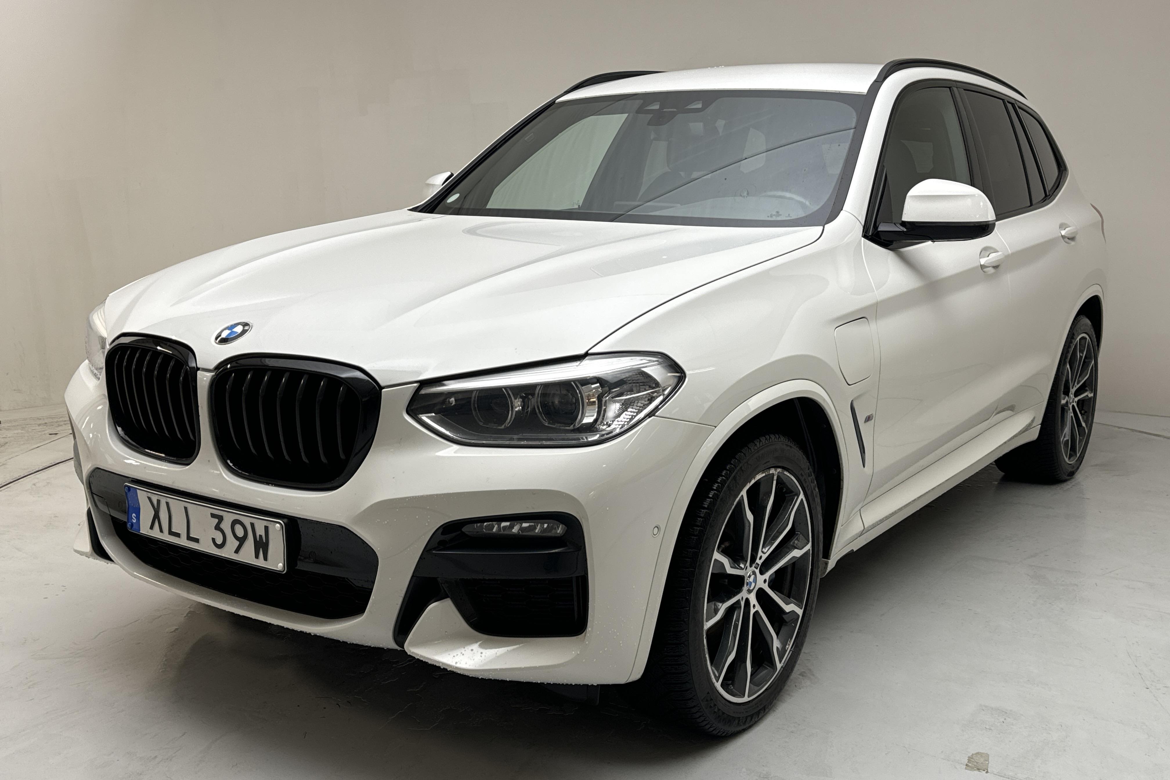 BMW X3 xDrive30e, G01 (292hk) - 98 640 km - Automatic - white - 2020