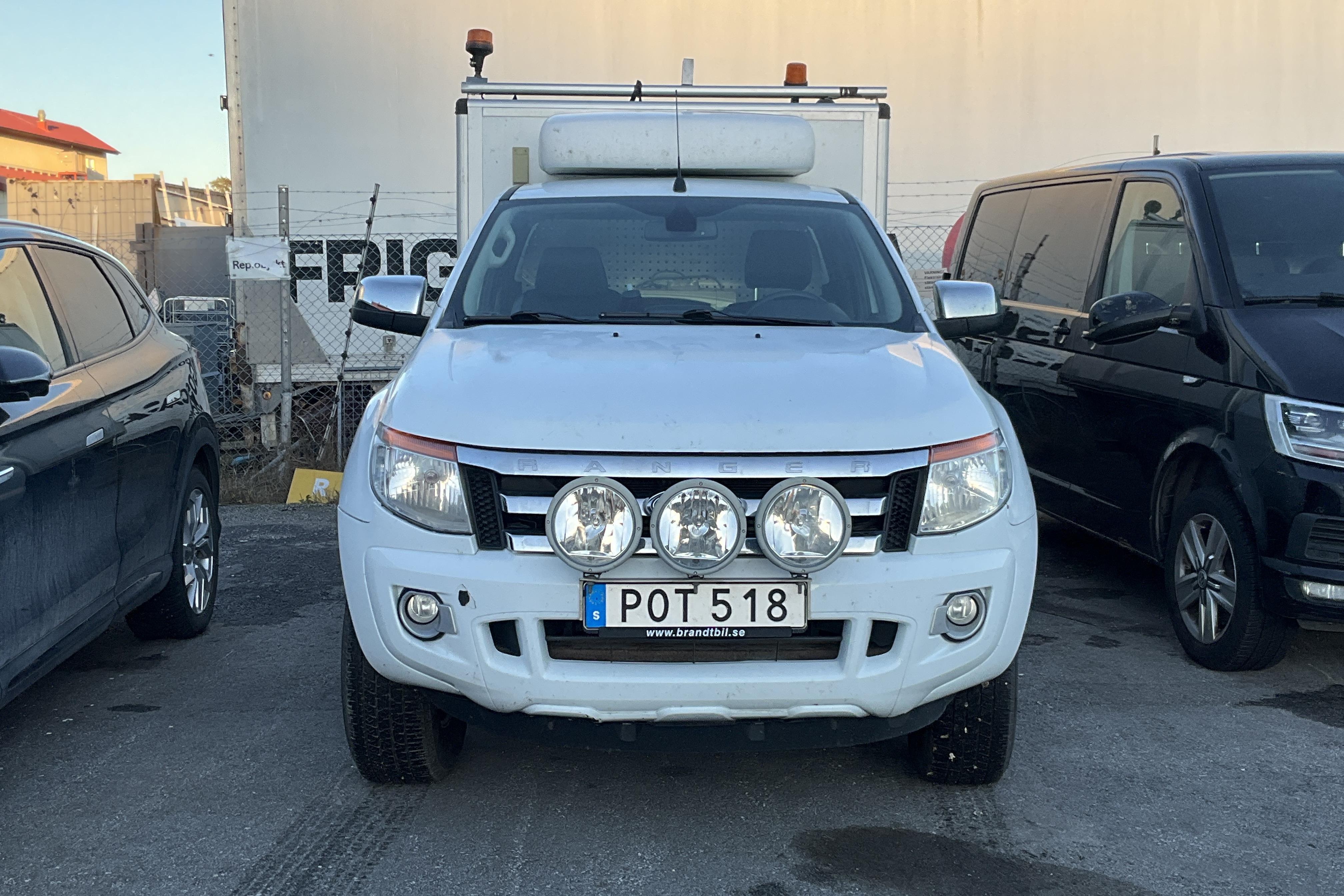 Ford Ranger 2.2 TDCi 4WD (150hk) - 215 430 km - Käsitsi - valge - 2014