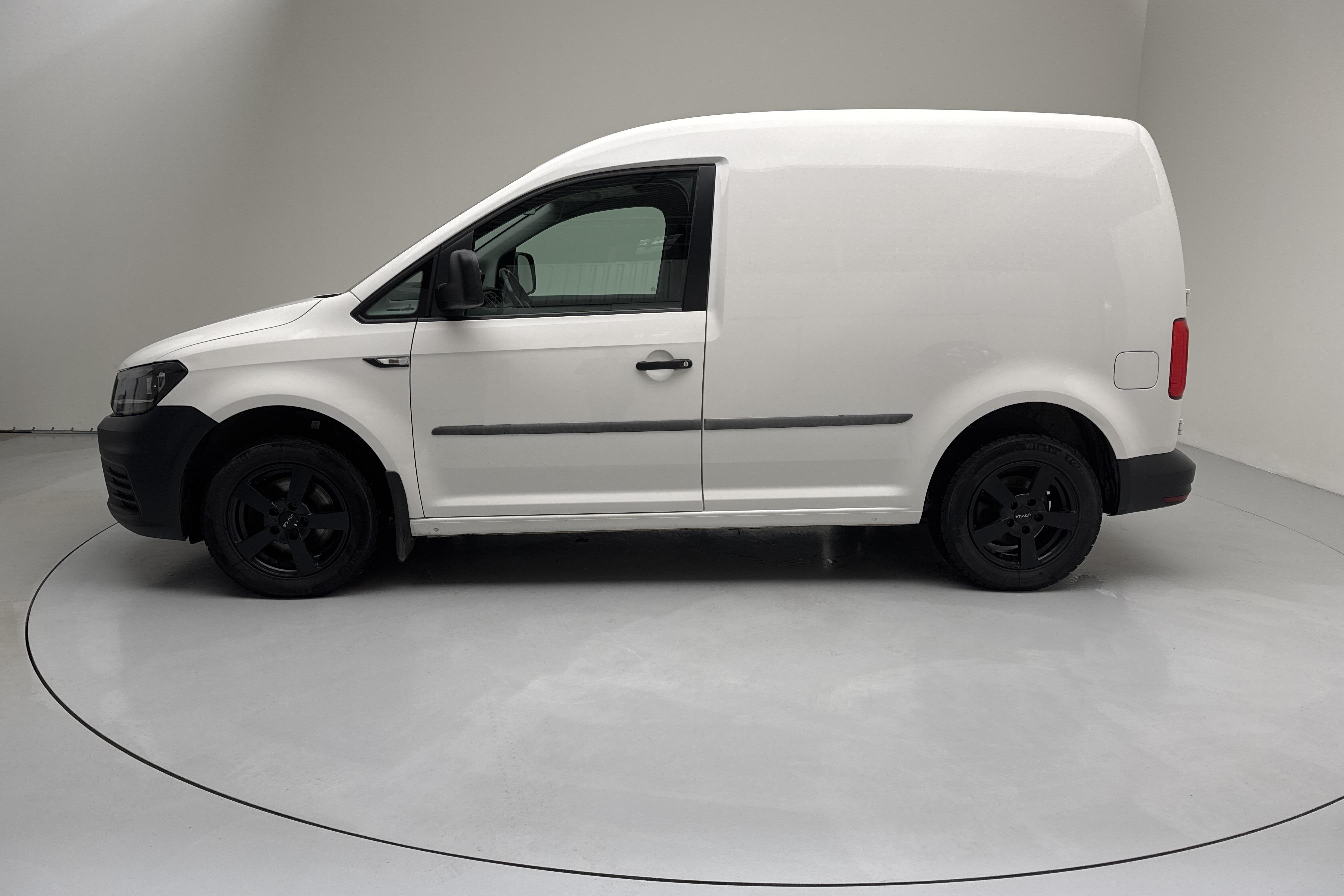 VW Caddy 2.0 TDI (75hk) - 8 118 mil - Manuell - vit - 2018