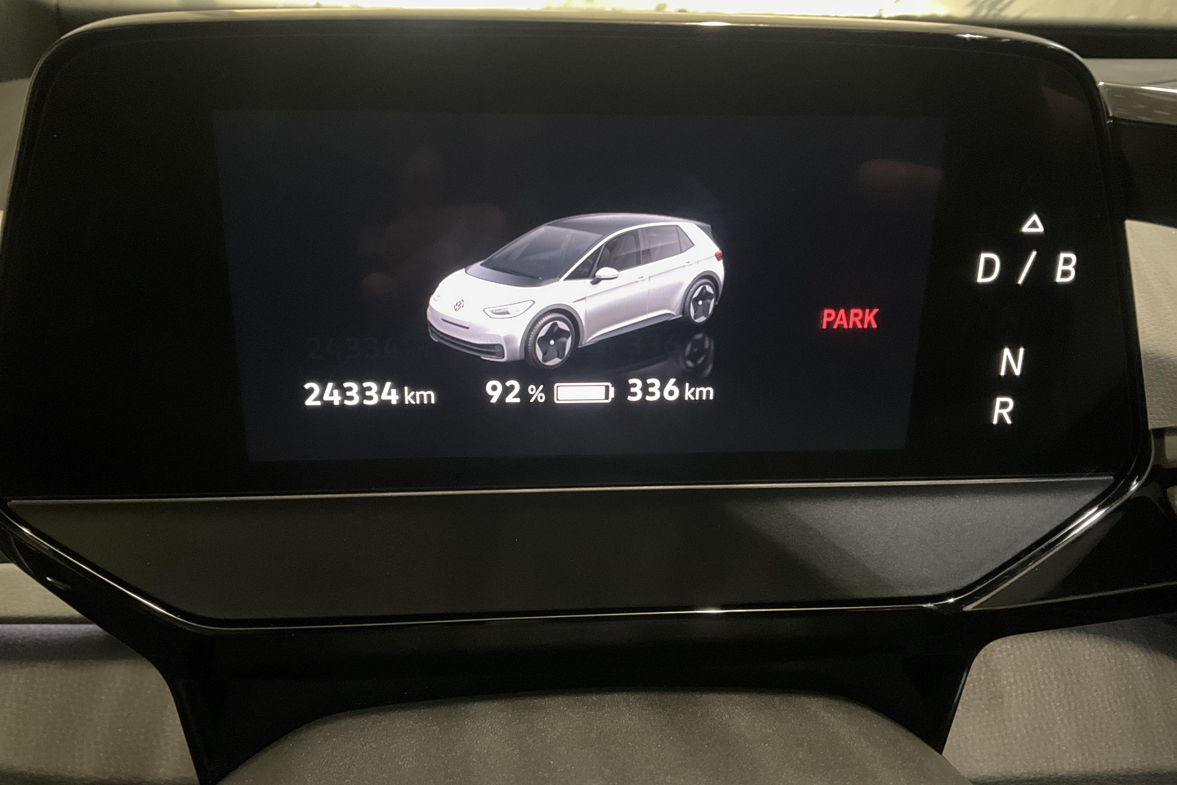 VW ID.3 58kWh (204hk) - 2 433 mil - Automat - vit - 2023