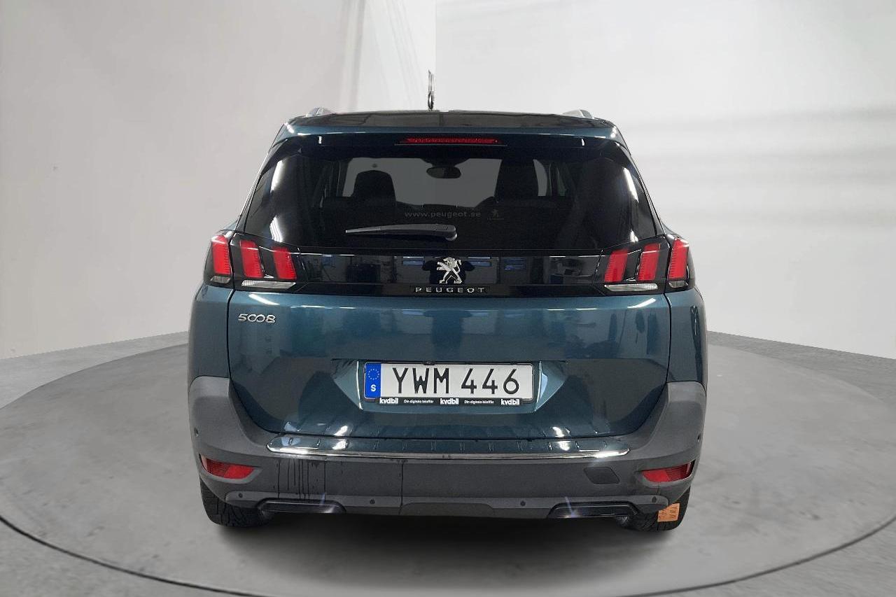 Peugeot 5008 1.2 PureTech (130hk) - 134 270 km - Automatyczna - 2017