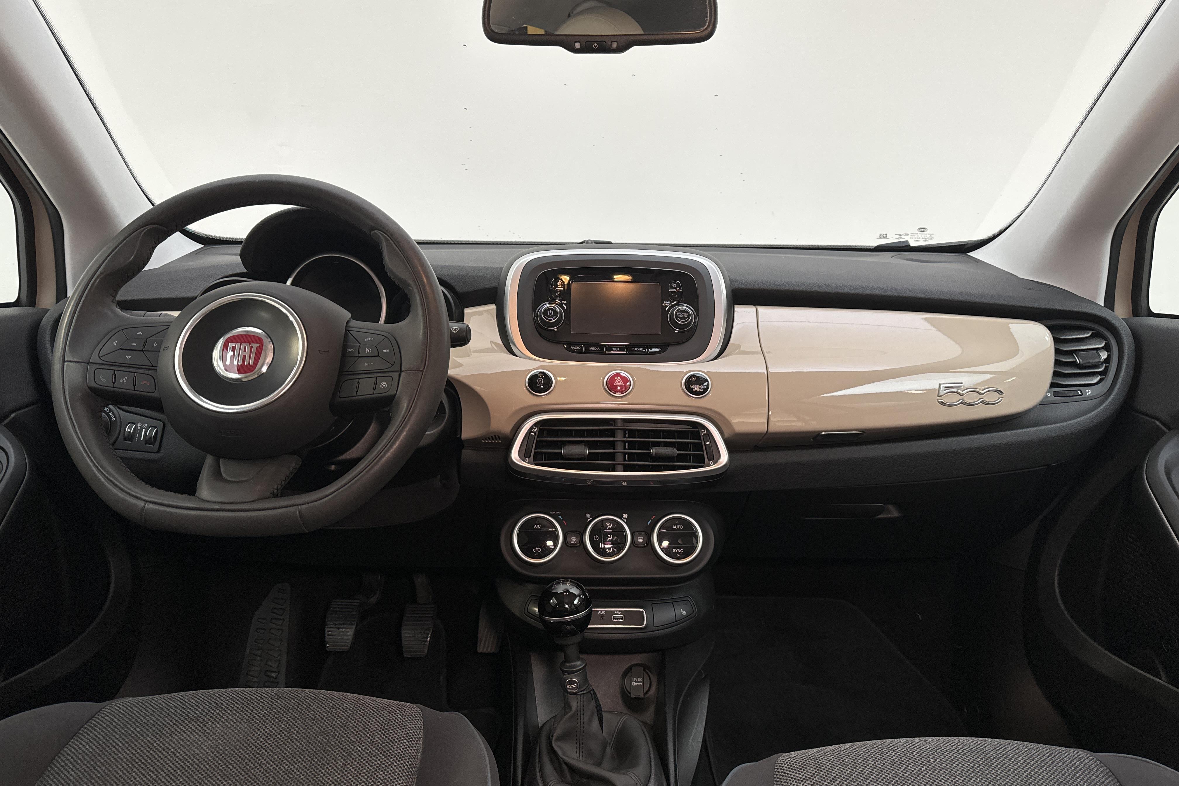 Fiat 500X 1.6 E-torq (110hk) - 86 420 km - Manualna - brązowy - 2017