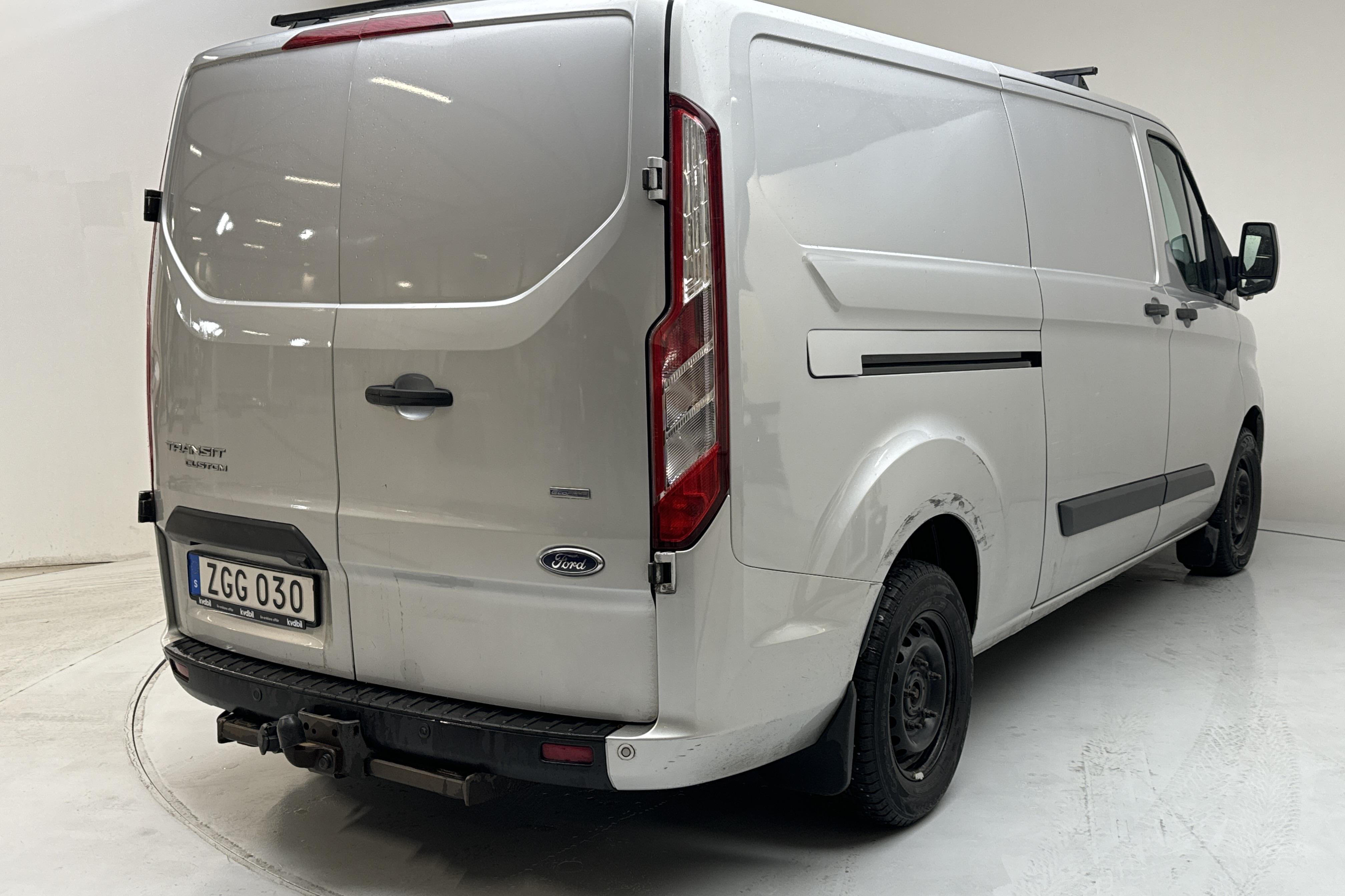 Ford Transit Custom 300 (130hk) - 196 220 km - Manualna - szary - 2018