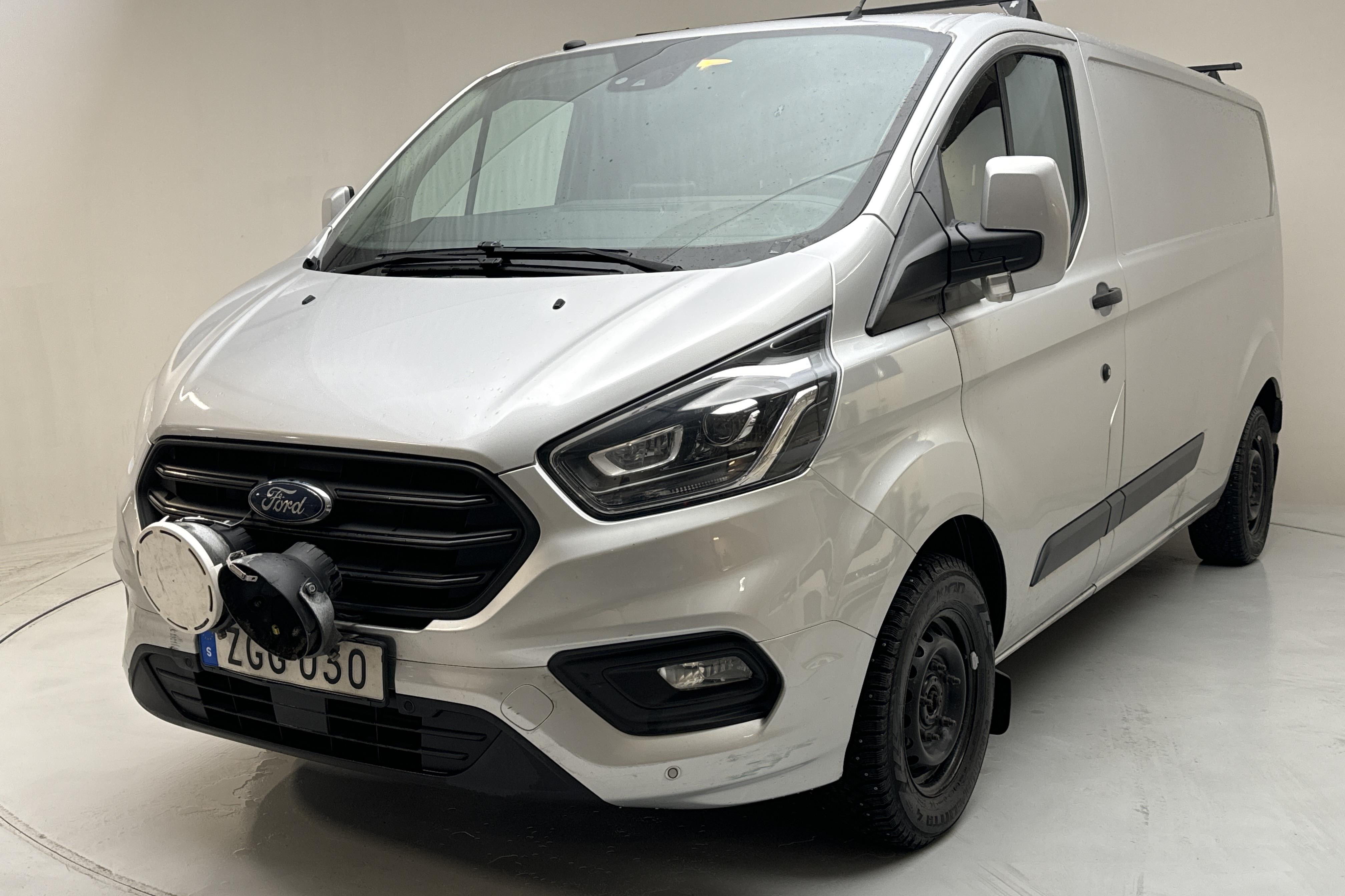 Ford Transit Custom 300 (130hk) - 196 220 km - Käsitsi - hall - 2018