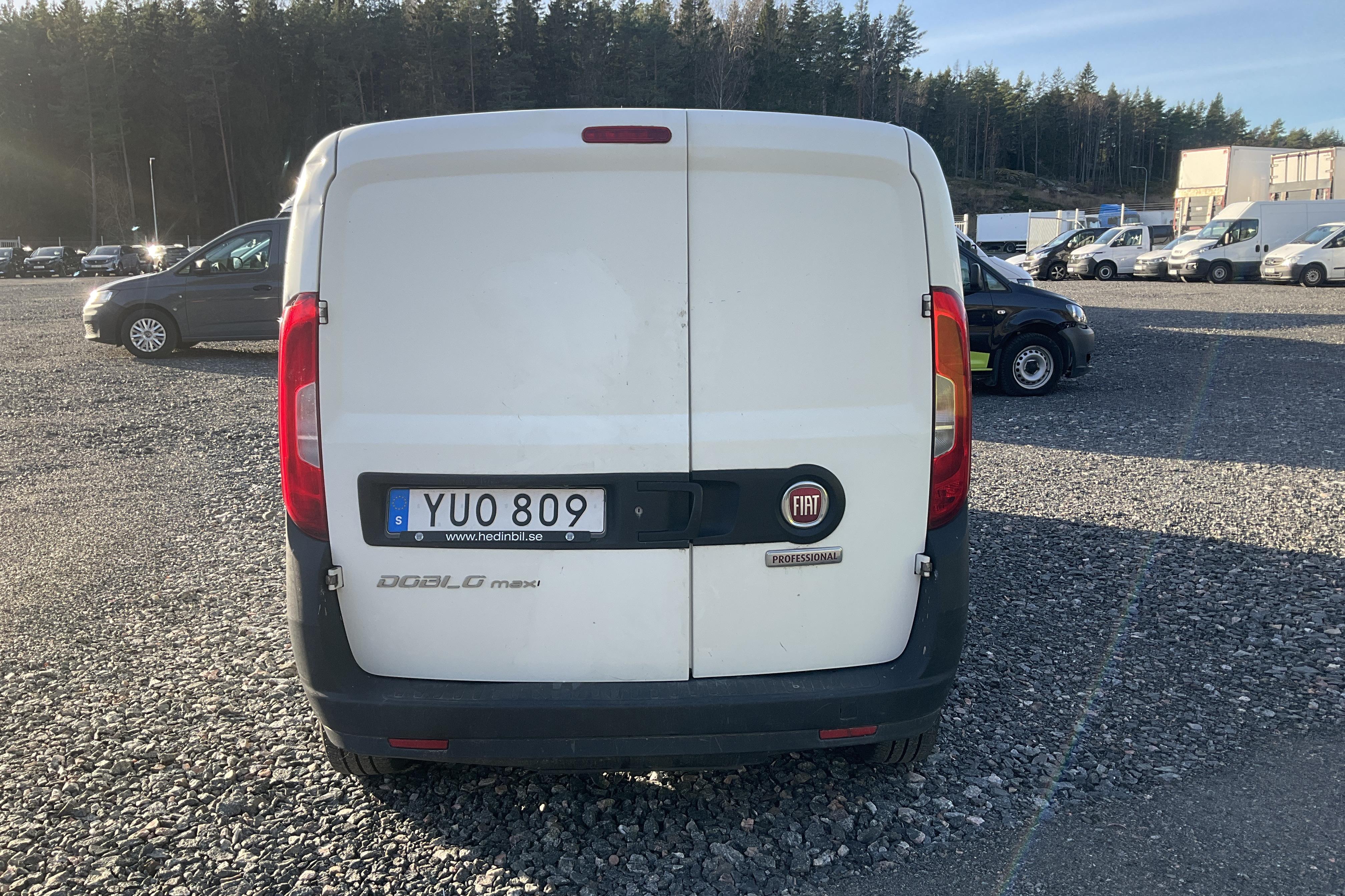 Fiat Doblo Cargo 1.3 MJT (80hk) - 18 422 mil - Manuell - vit - 2019