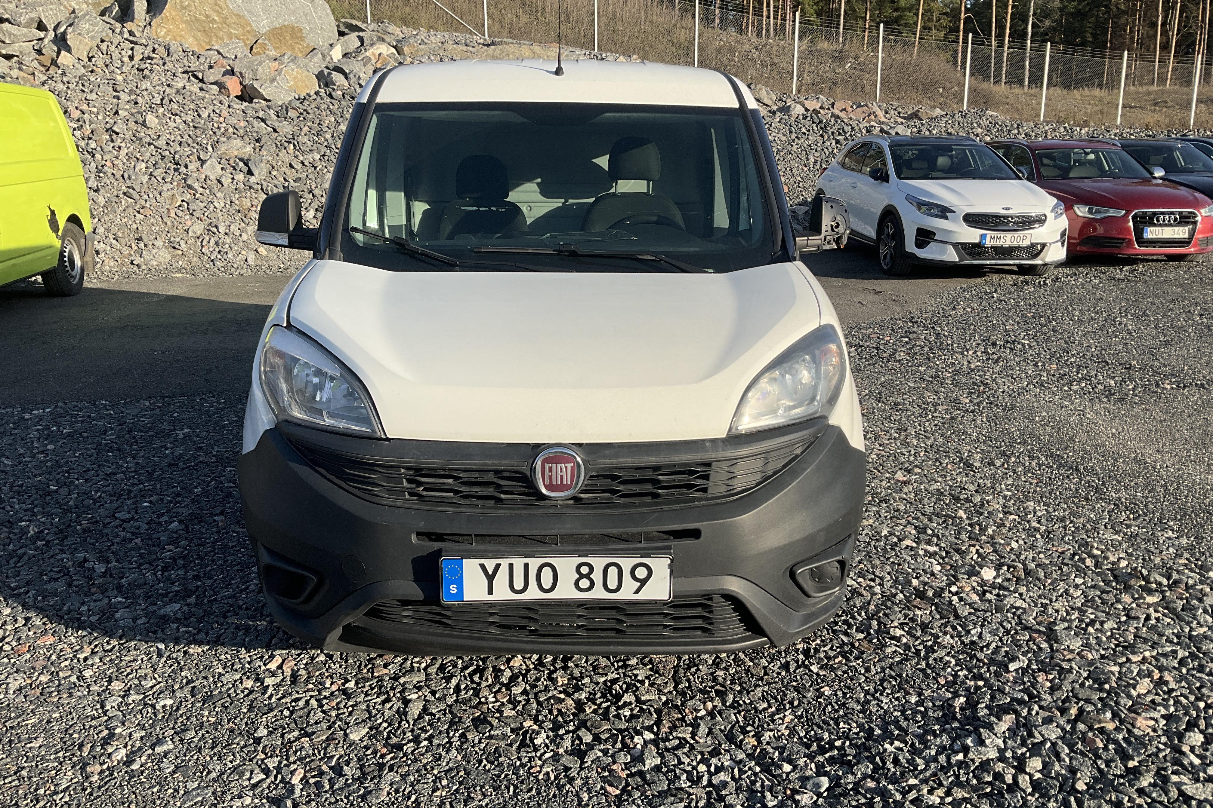 Fiat Doblo Cargo 1.3 MJT (80hk) - 18 422 mil - Manuell - vit - 2019