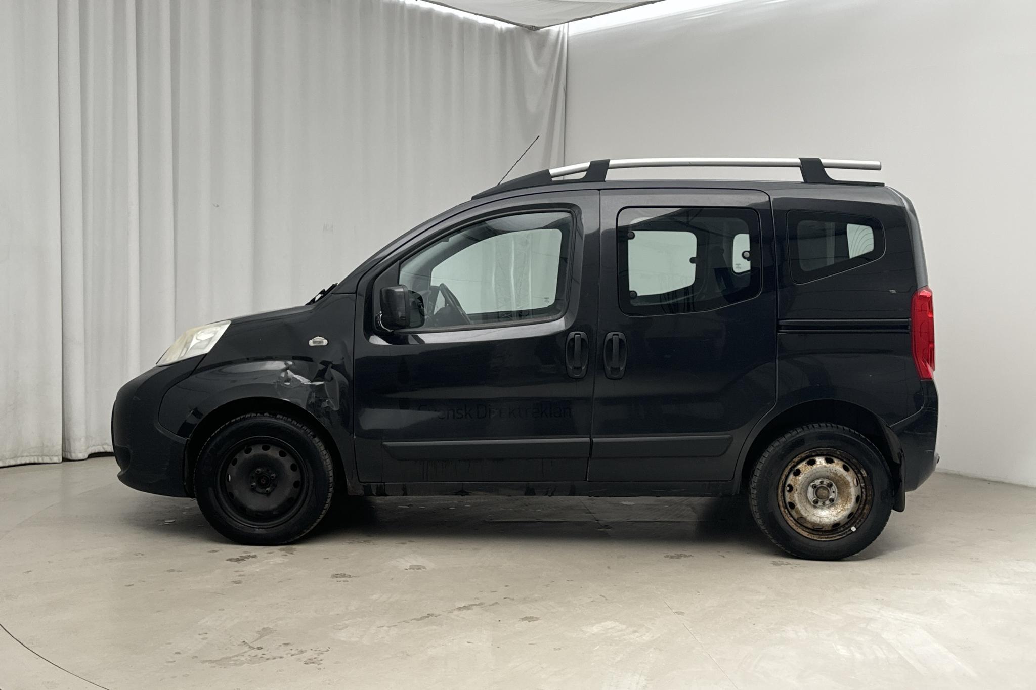 Fiat Qubo 1.3 MJT (75hk) - 14 564 mil - Automat - grå - 2014