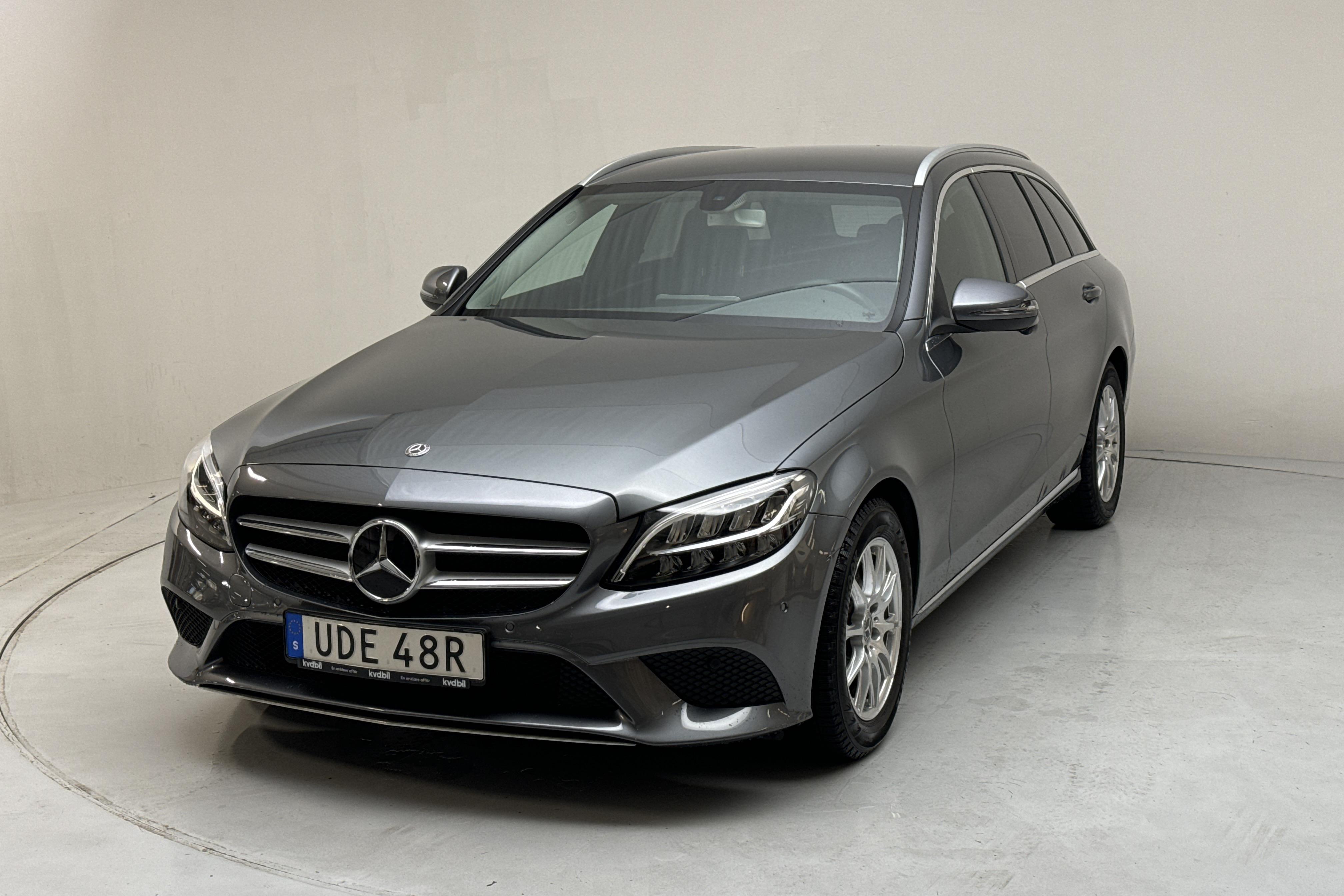 Mercedes C 200 Kombi S205 (184hk) - 28 270 km - Automatyczna - szary - 2019