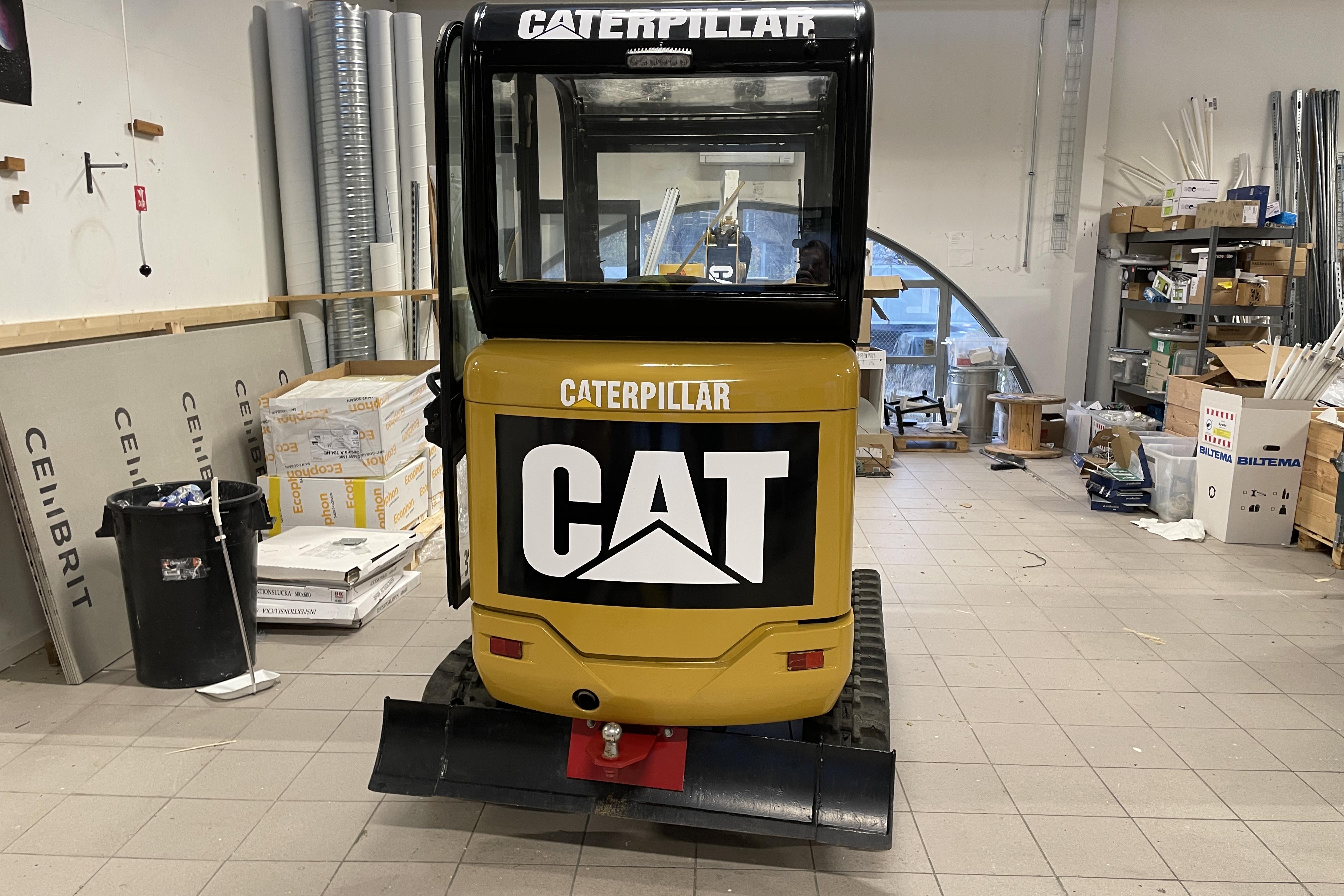 Caterpillar 301.8c med tillbehör - 3 640 km - Automat - 2007