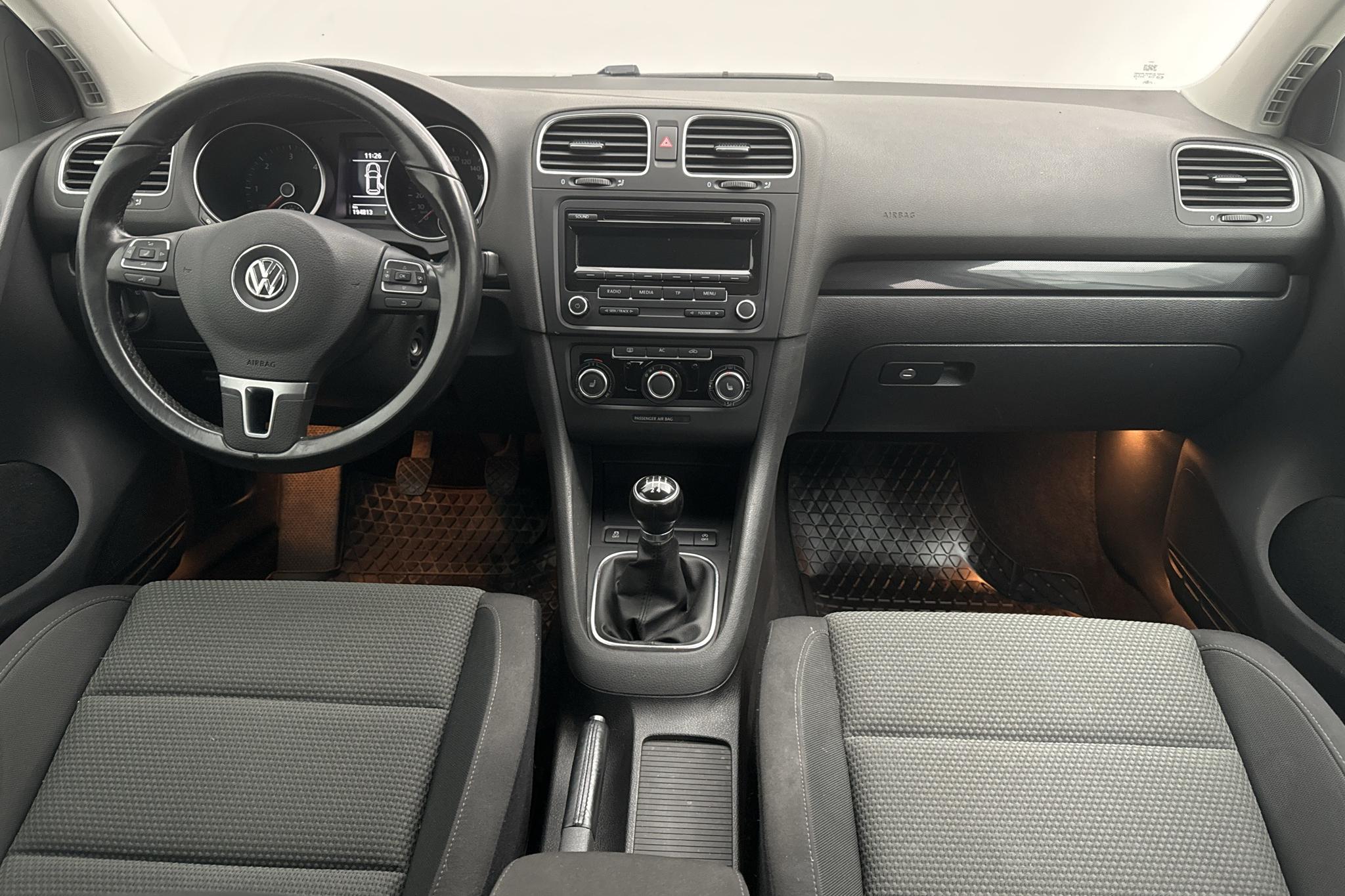 VW Golf VI 1.6 TDI BlueMotion Technology 5dr (105hk) - 194 810 km - Manuaalinen - valkoinen - 2012