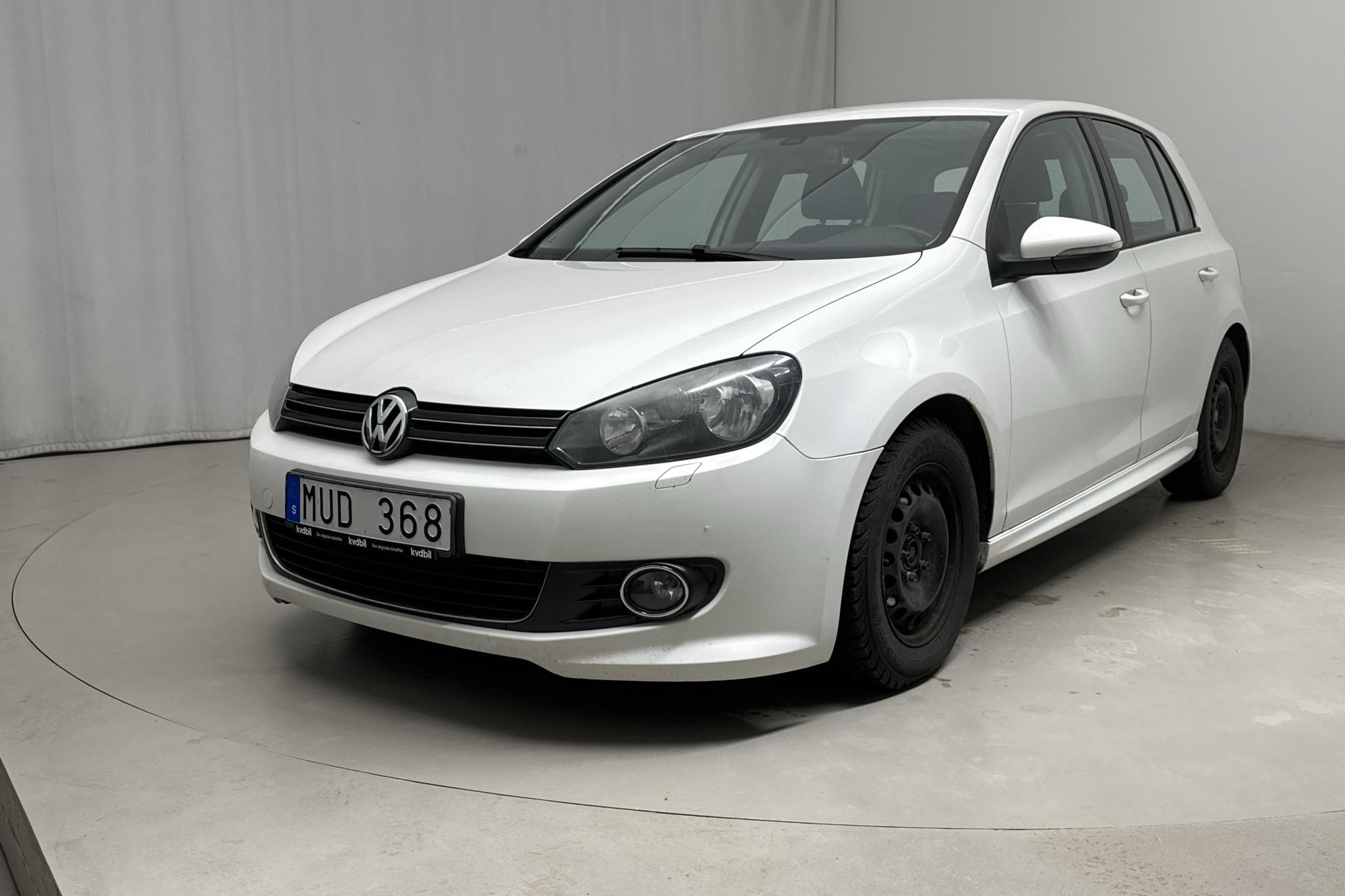 VW Golf VI 1.6 TDI BlueMotion Technology 5dr (105hk) - 194 810 km - Manuaalinen - valkoinen - 2012