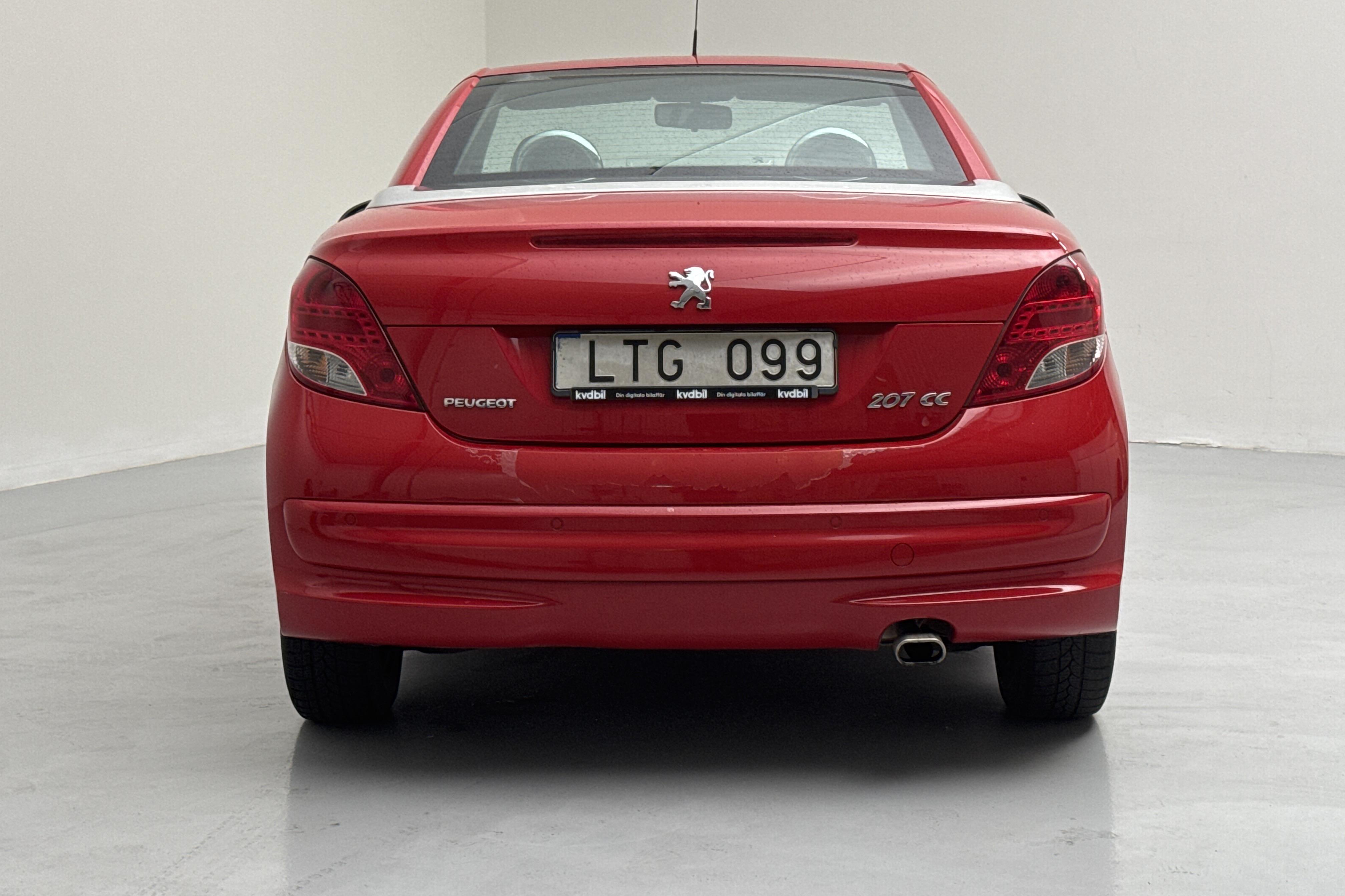 Peugeot 207 CC 1.6 VTi (120hk) - 105 270 km - Käsitsi - punane - 2011