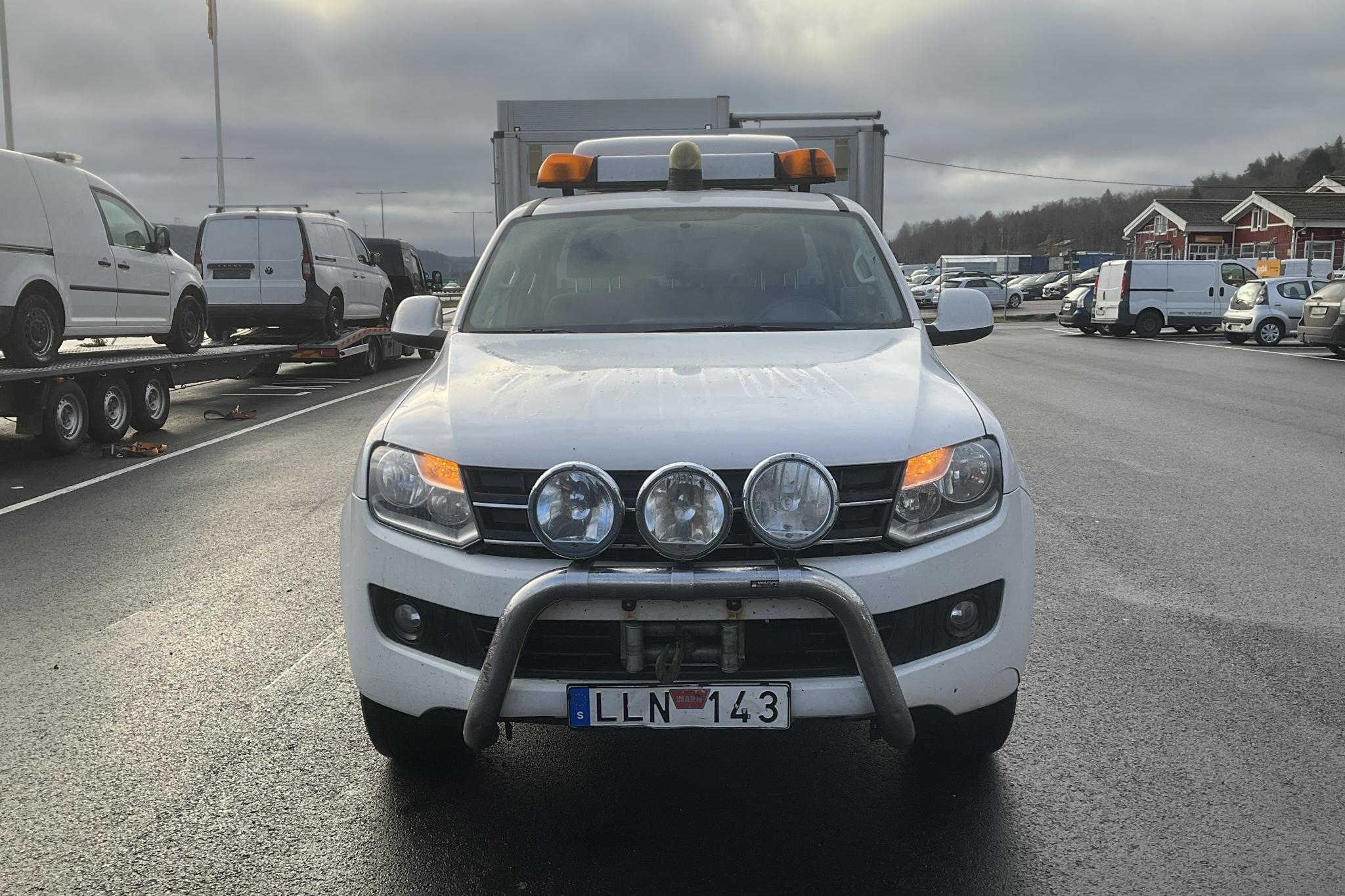 VW Amarok 2.0 TDI 4motion (163hk) - 20 179 mil - Manuell - vit - 2011