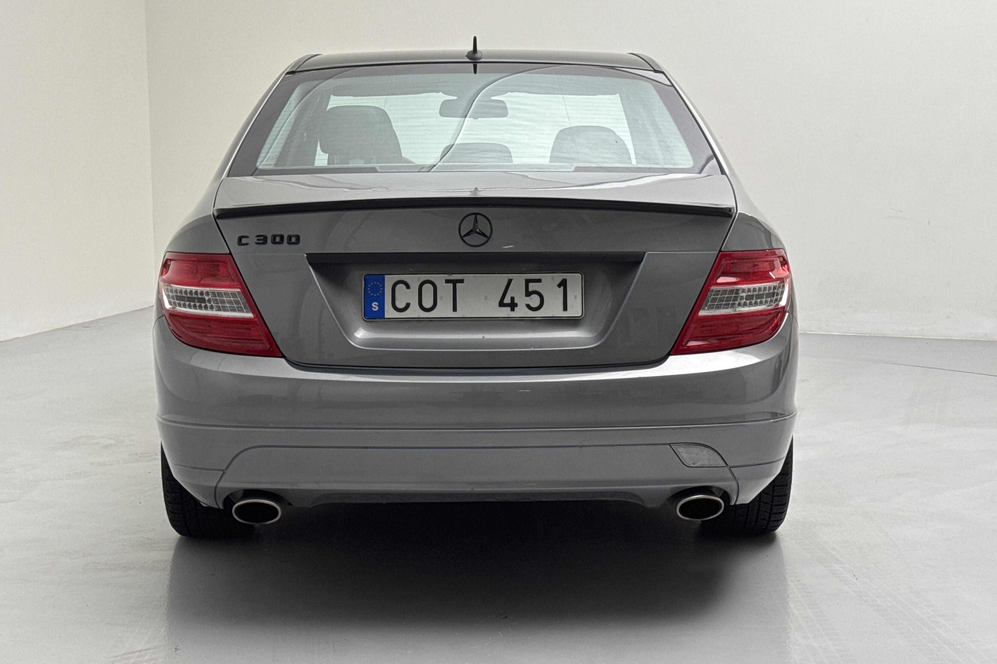 Mercedes C 300 4Matic W204 (231hk) - 144 760 km - Automatic - silver - 2011