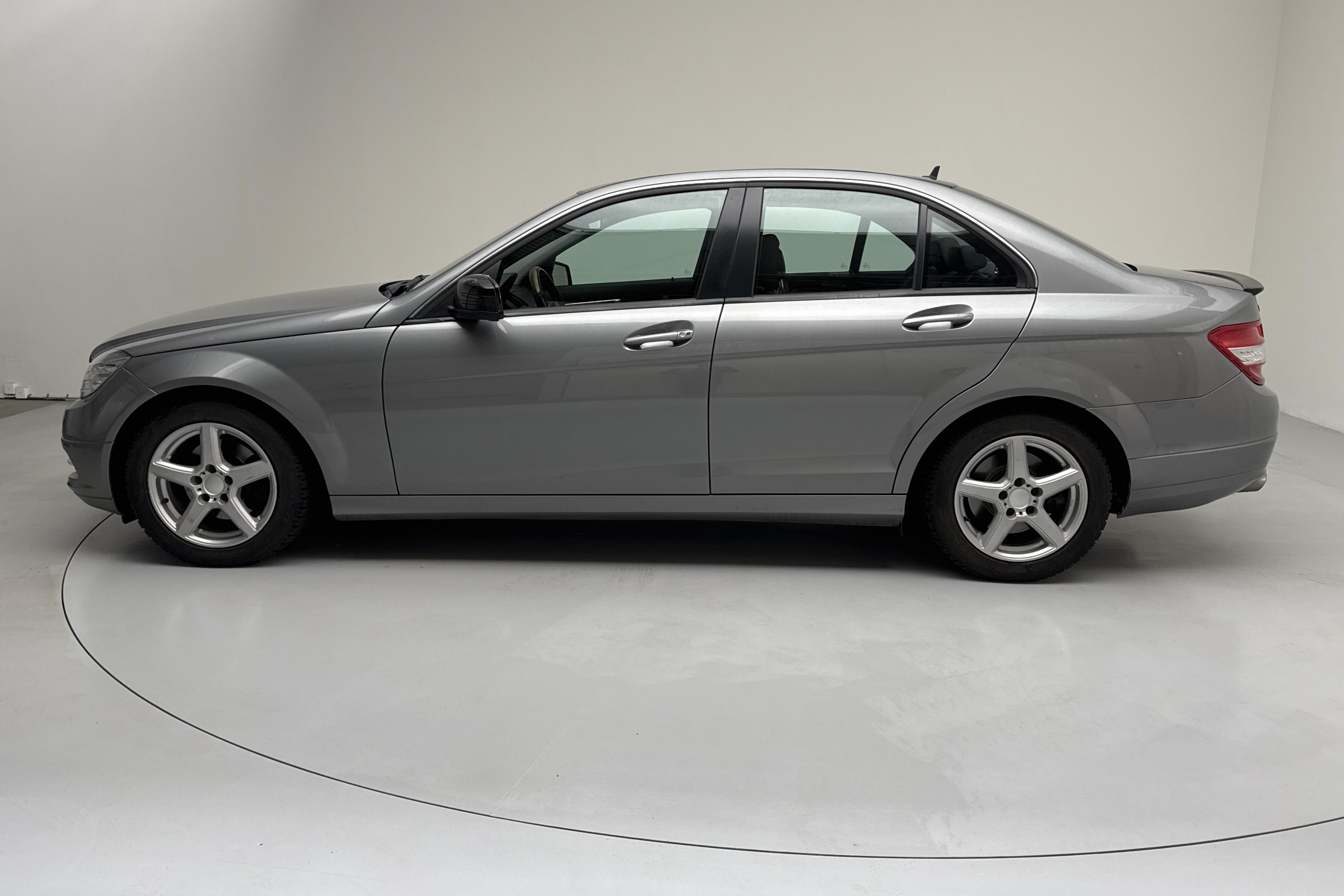 Mercedes C 300 4Matic W204 (231hk) - 144 760 km - Automatic - silver - 2011