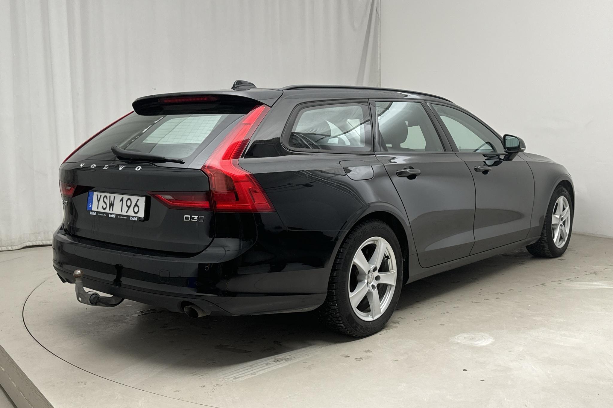 Volvo V90 D3 AWD (150hk) - 12 959 mil - Automat - svart - 2018