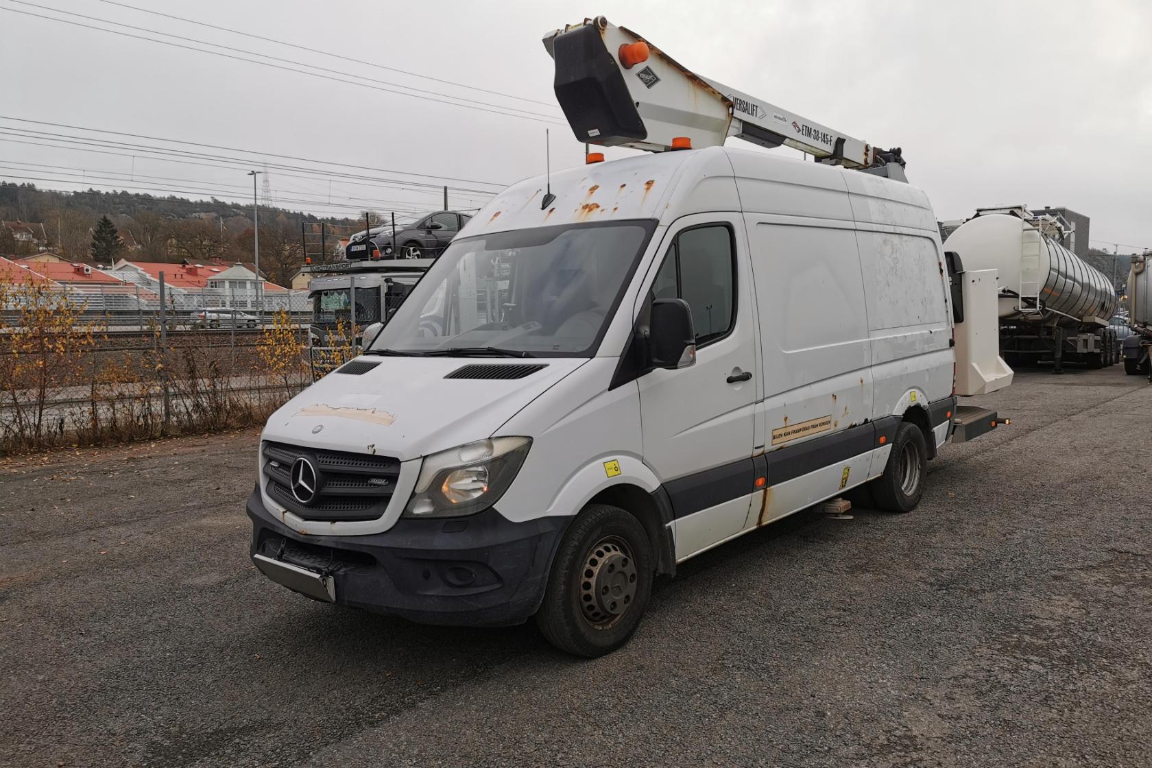 Mercedes Benz 906 Skylift / Skåpbil - 377 608 km - Manual - 2014