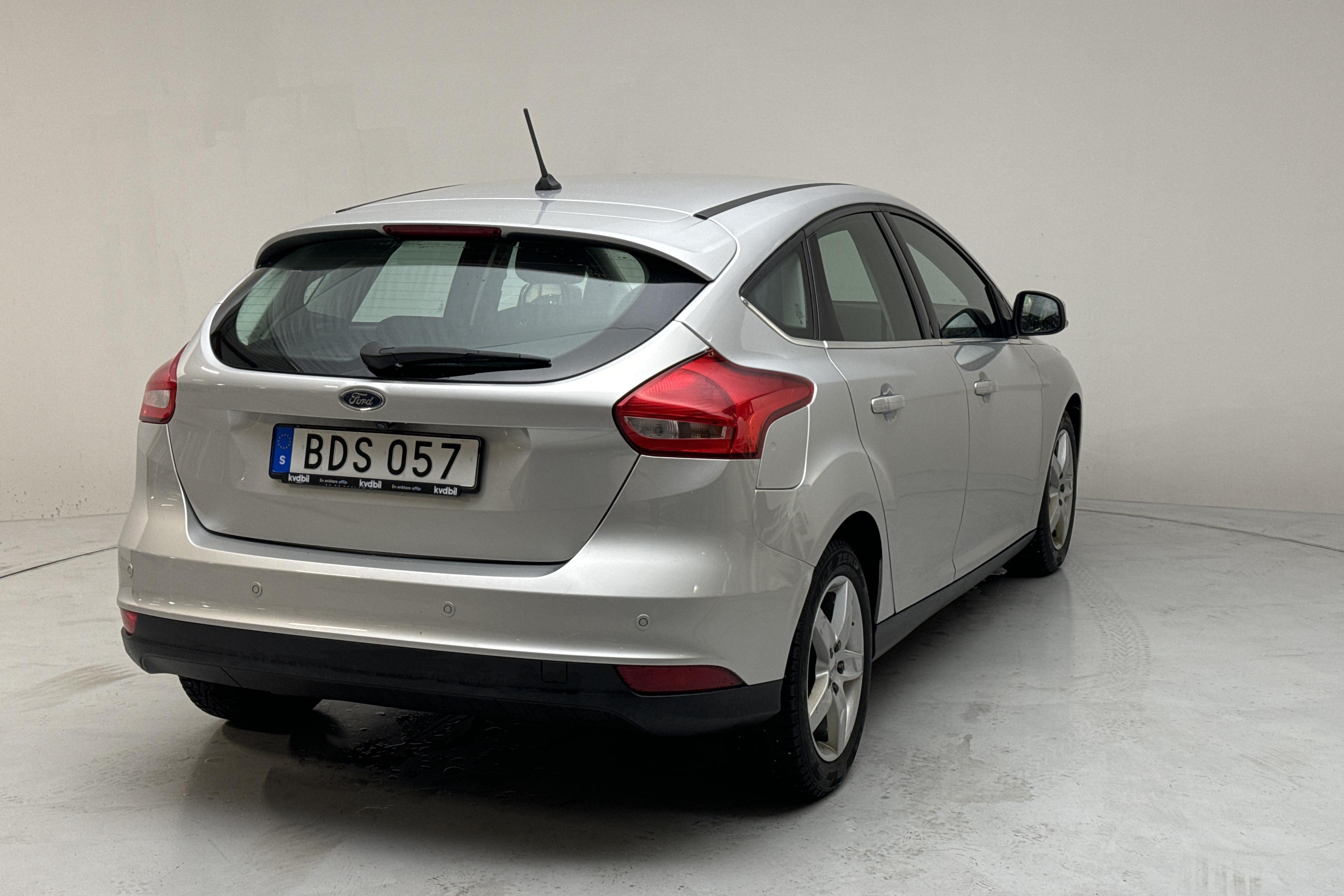 Ford Focus 1.0 EcoBoost 5dr (125hk) - 11 227 mil - Manuell - grå - 2018