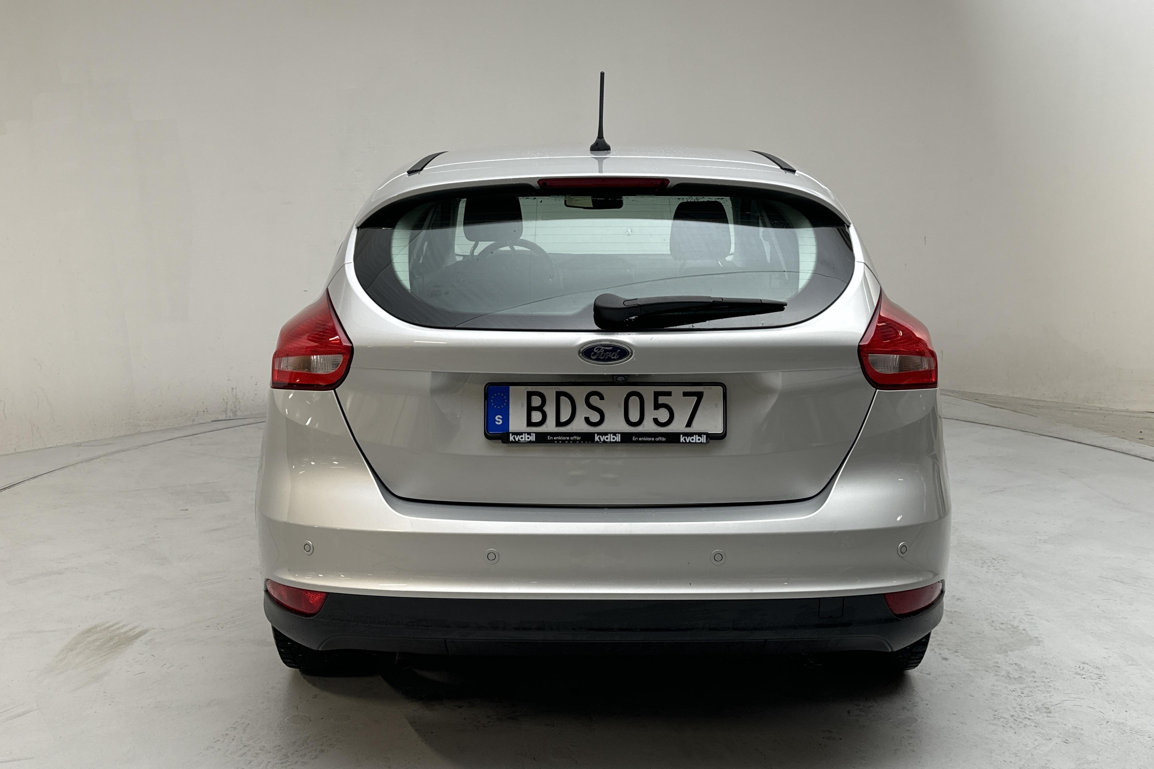 Ford Focus 1.0 EcoBoost 5dr (125hk) - 11 227 mil - Manuell - grå - 2018