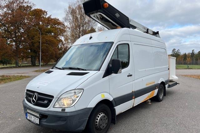 Mercedes 906 Skylift / Skåpbil - 261 381 km - Manual - white - 2013