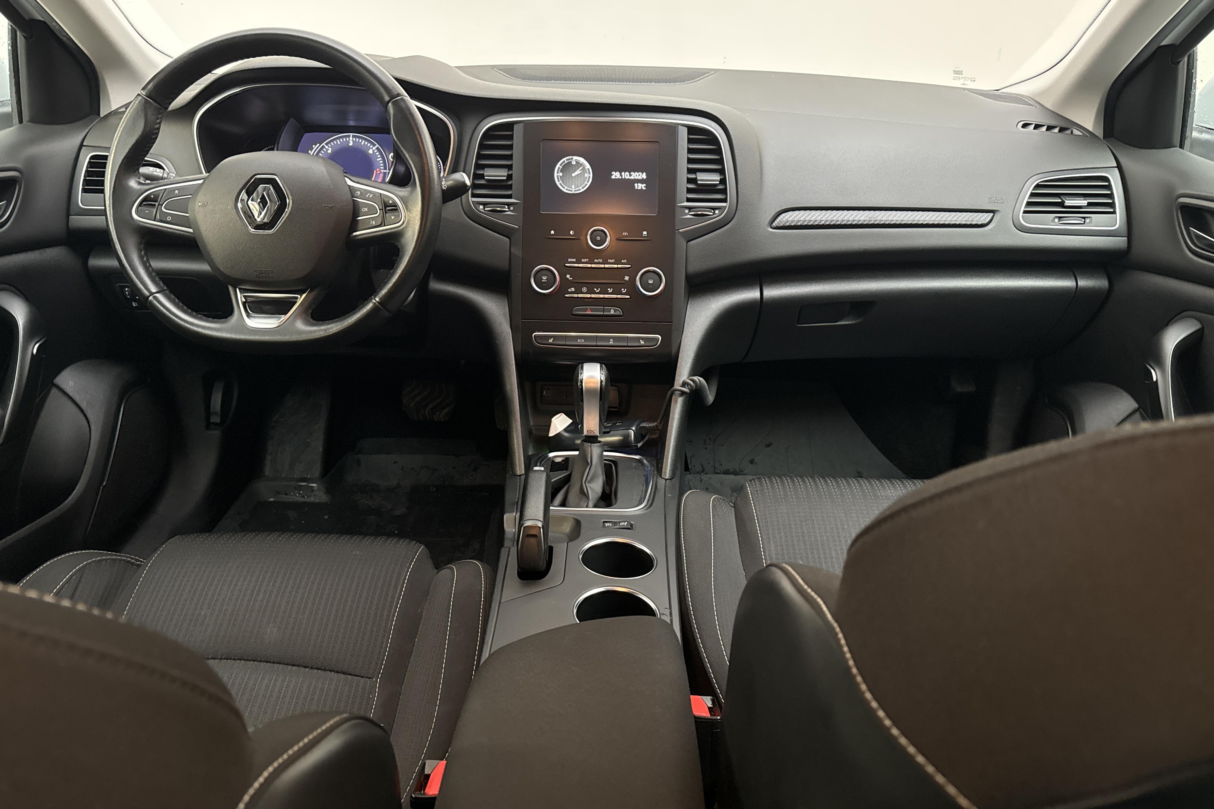 Renault Mégane 1.5 dCi Sport Tourer (115hk) - 8 991 mil - Automat - vit - 2019