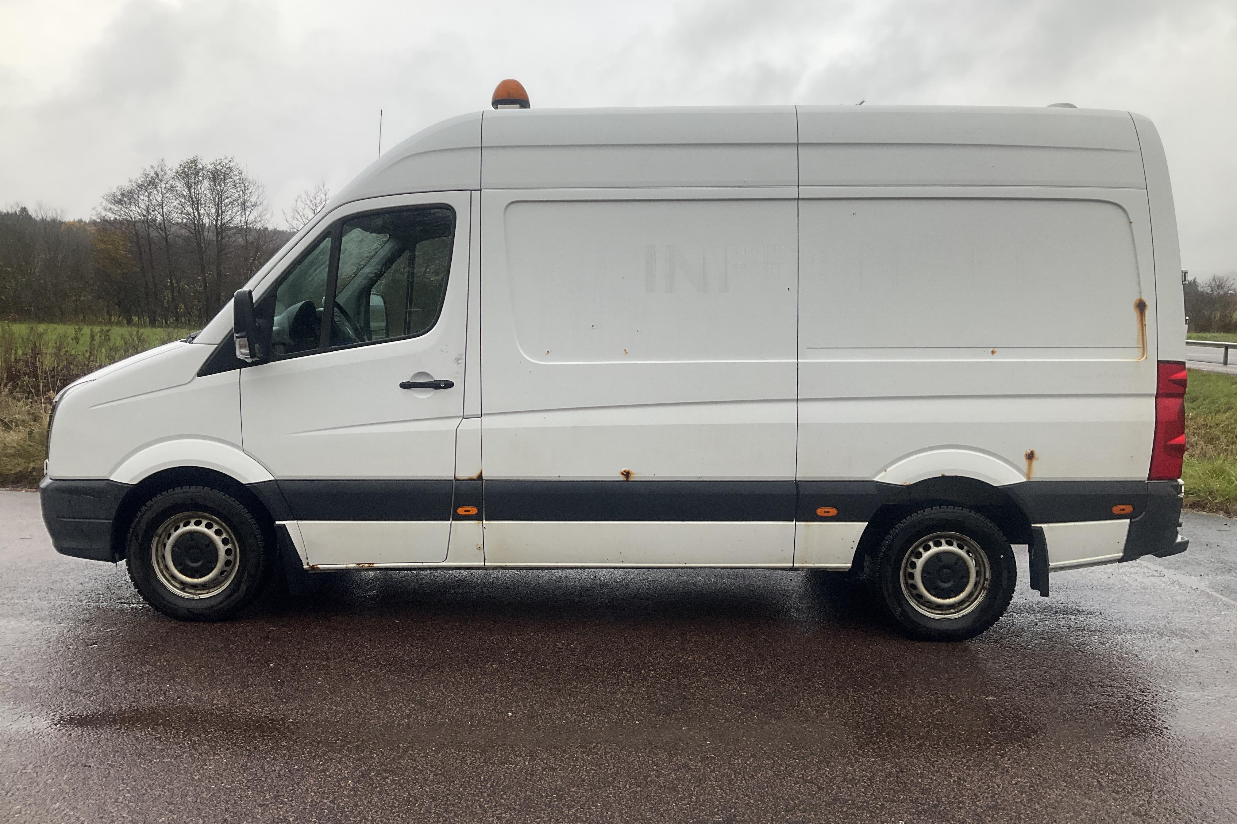 VW Crafter 35 2.0 TDI Skåp (163hk) - 23 655 mil - Manuell - vit - 2016