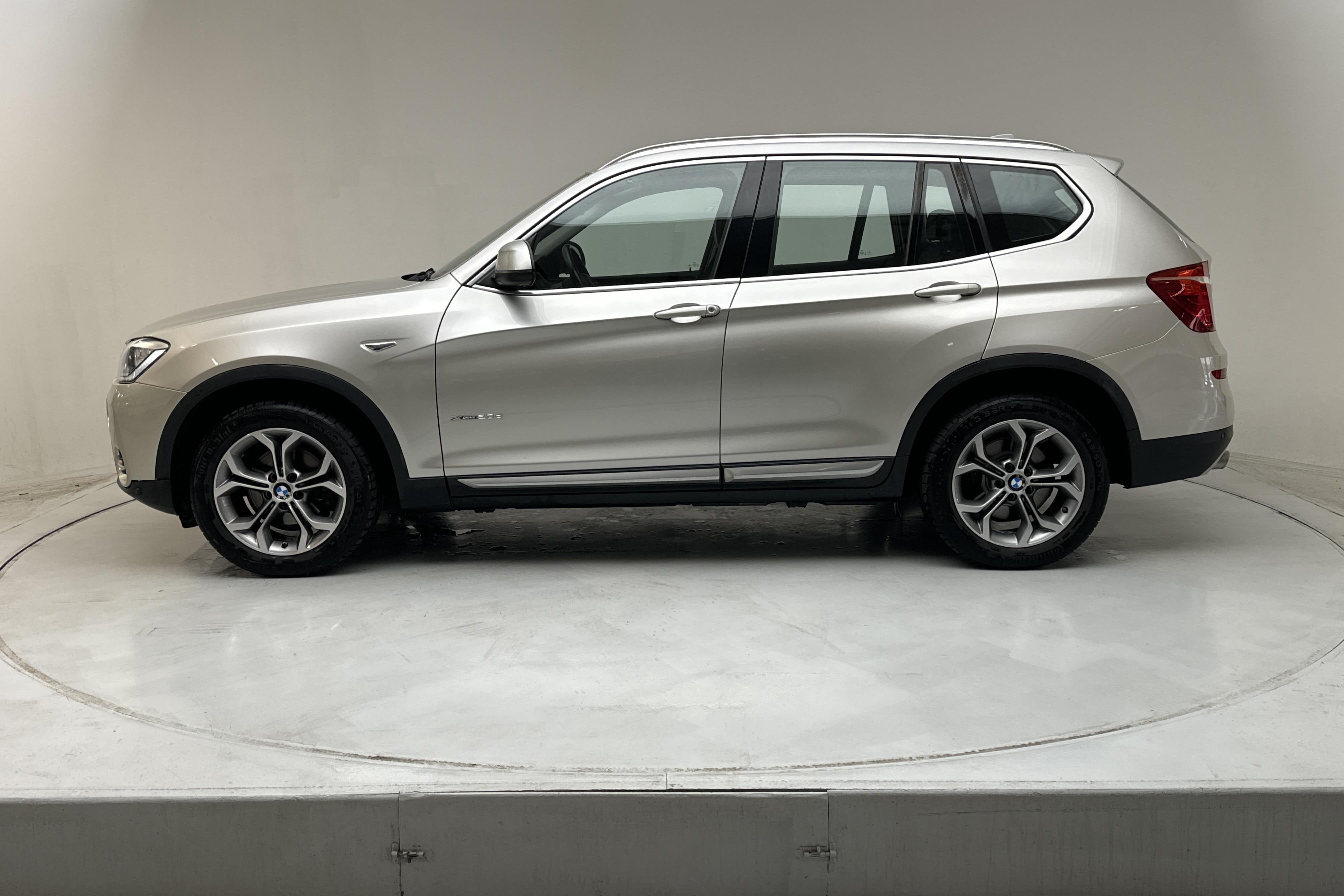 BMW X3 xDrive20d, F25 (190hk) - 173 430 km - Automatic - Light Grey - 2015