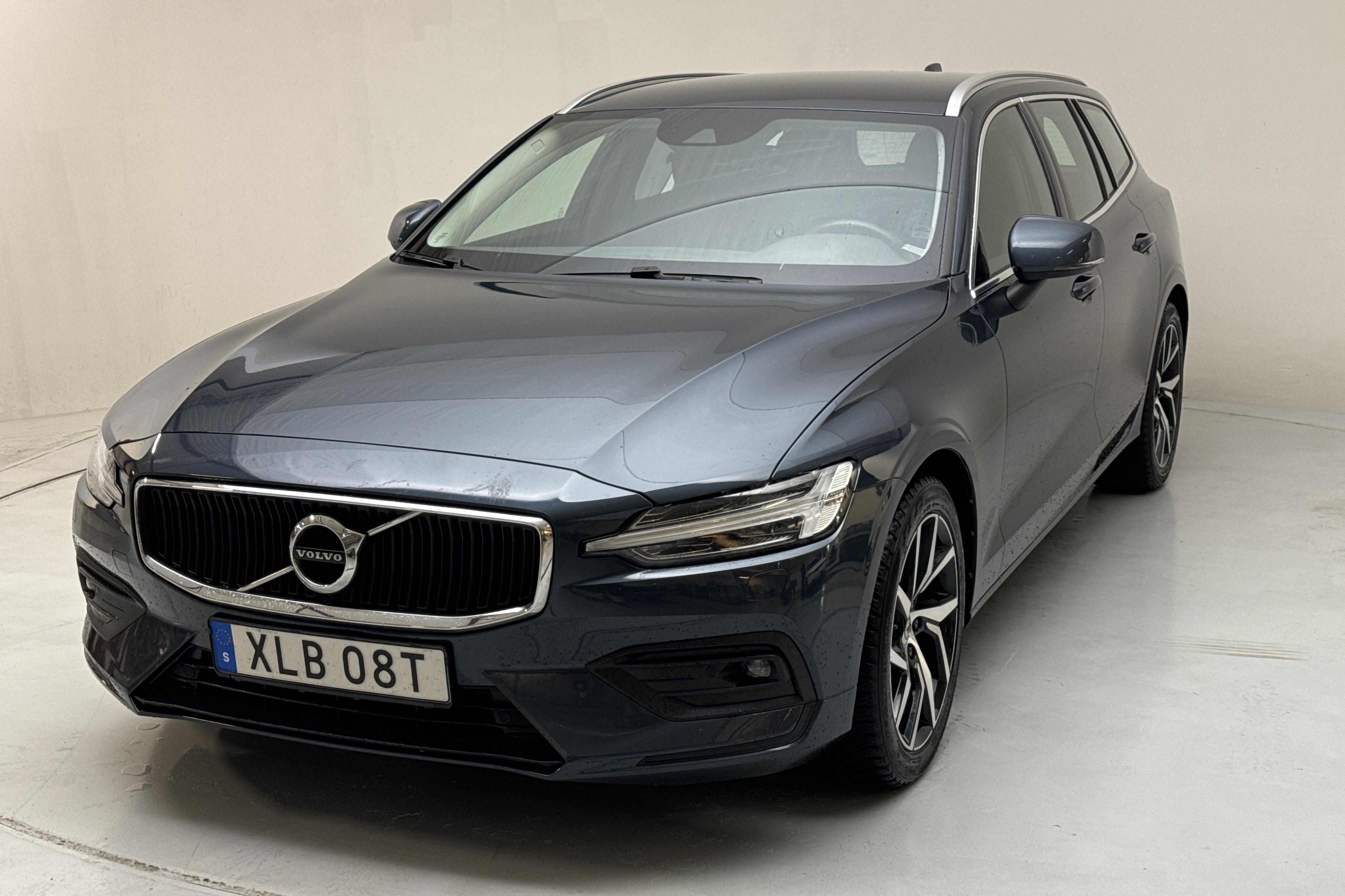 Volvo V60 T4 (190hk) - 72 450 km - Automatic - Dark Blue - 2020